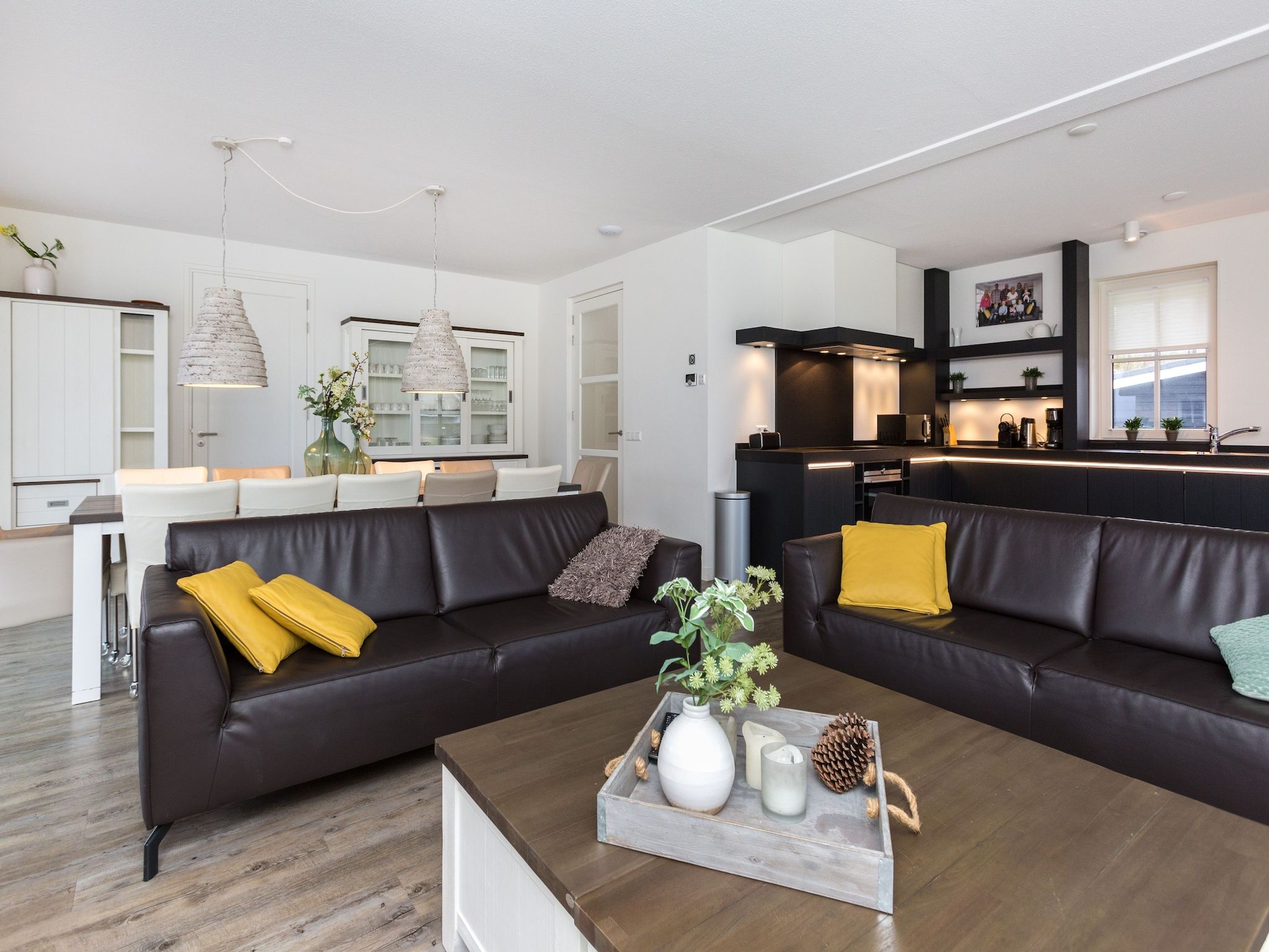 De woonkamer van Friese Meren Villa's 17 in Delfstrahuizen