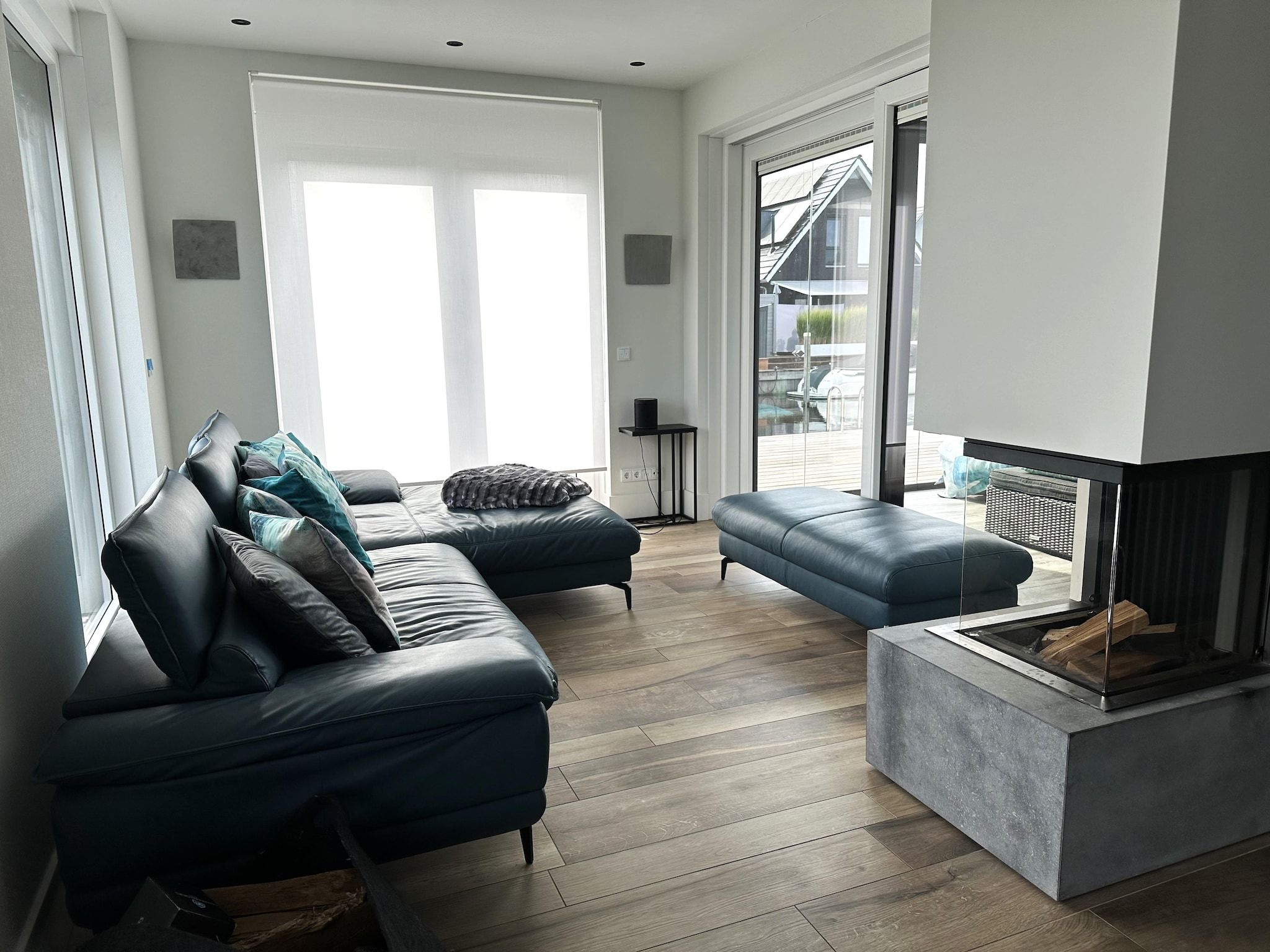 De woonkamer van Luxe villa aan het water in Stavoren