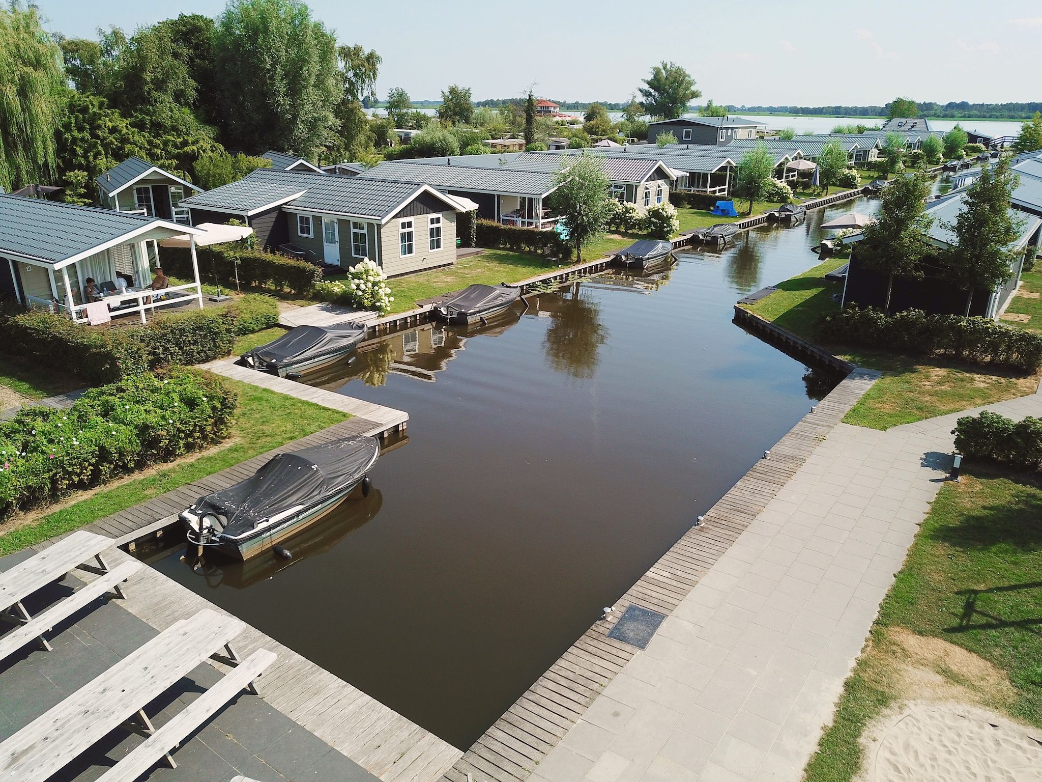 Parkfaciliteiten bij Vakantiepark Giethoorn 8 in Giethoorn