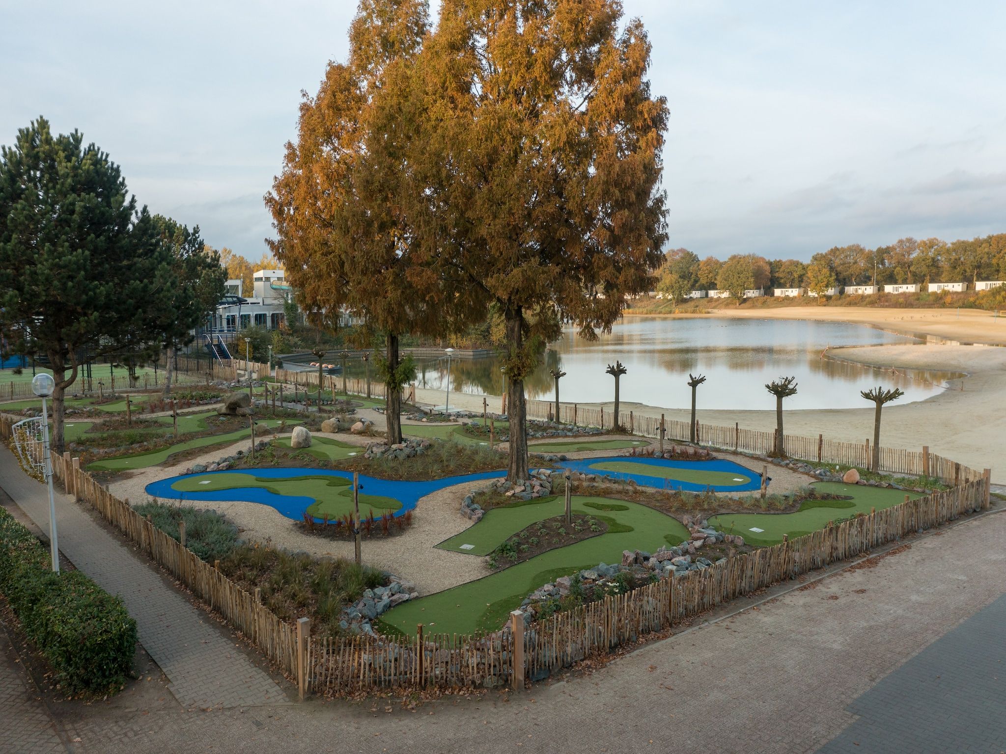 Parkfaciliteiten bij Vakantiepark Hunzedal 16 in Borger