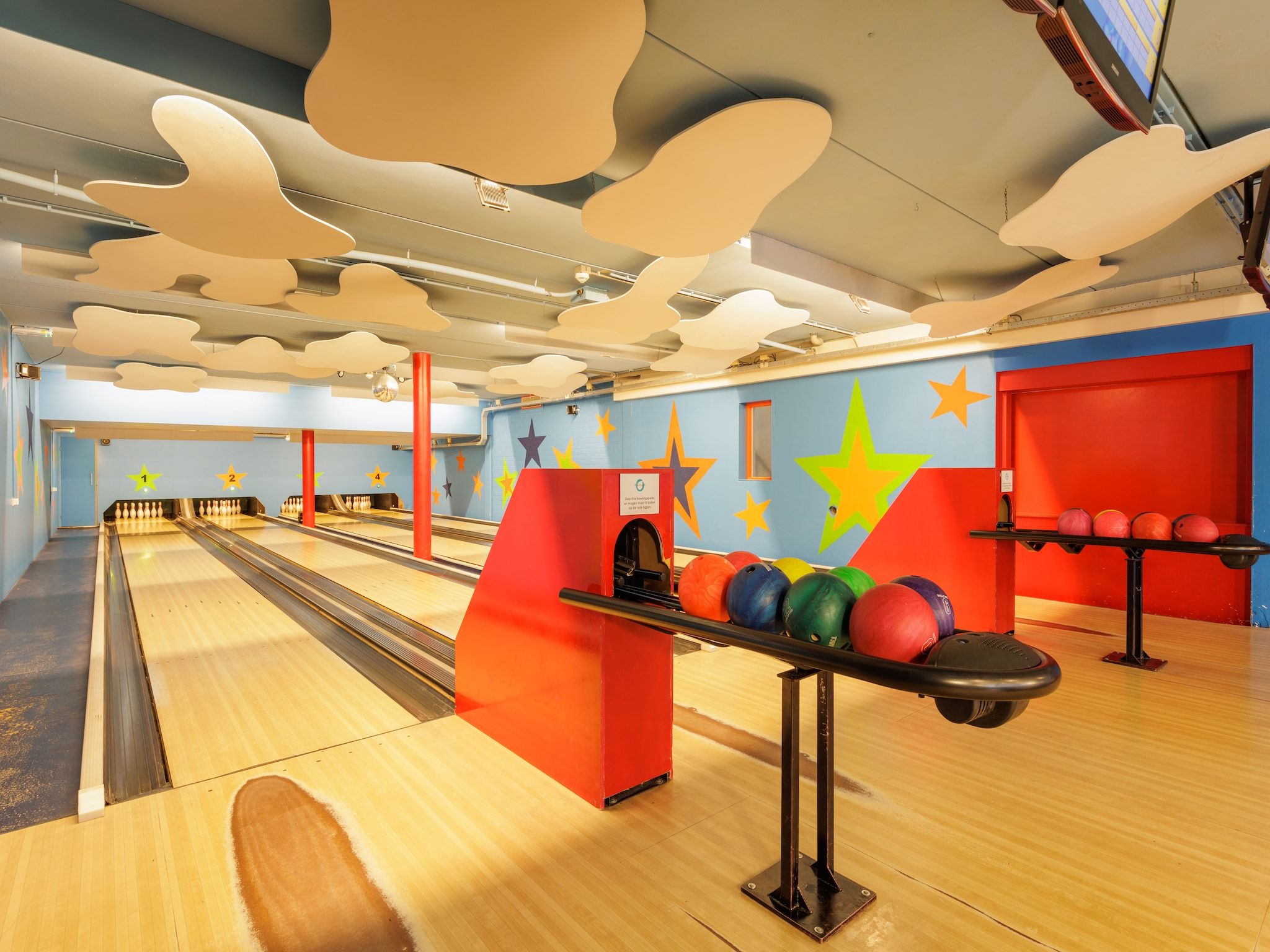 Parkfaciliteiten bij Vakantiepark Hunzedal 17 in Borger