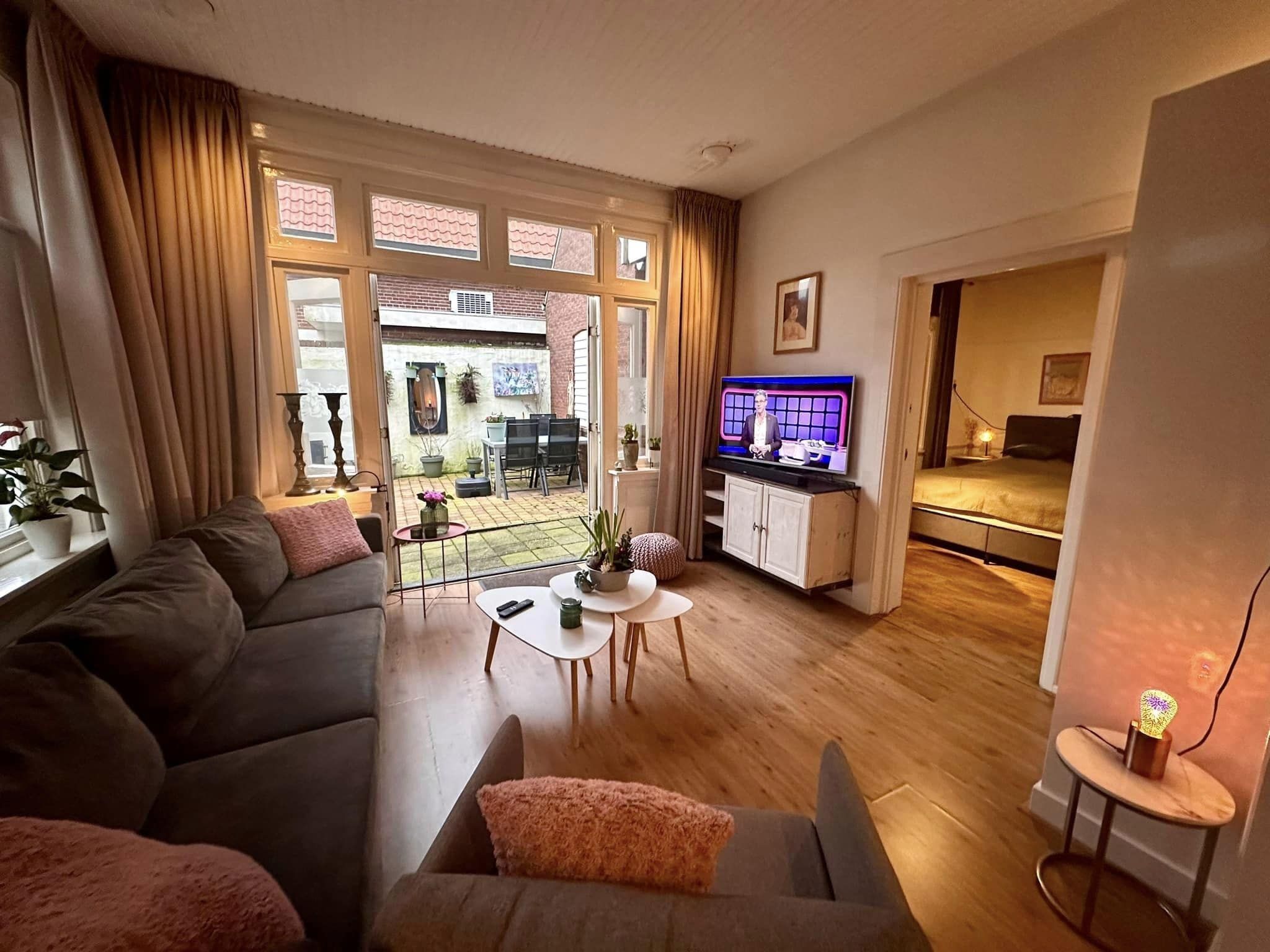 De woonkamer van De Mattelier in Groenlo