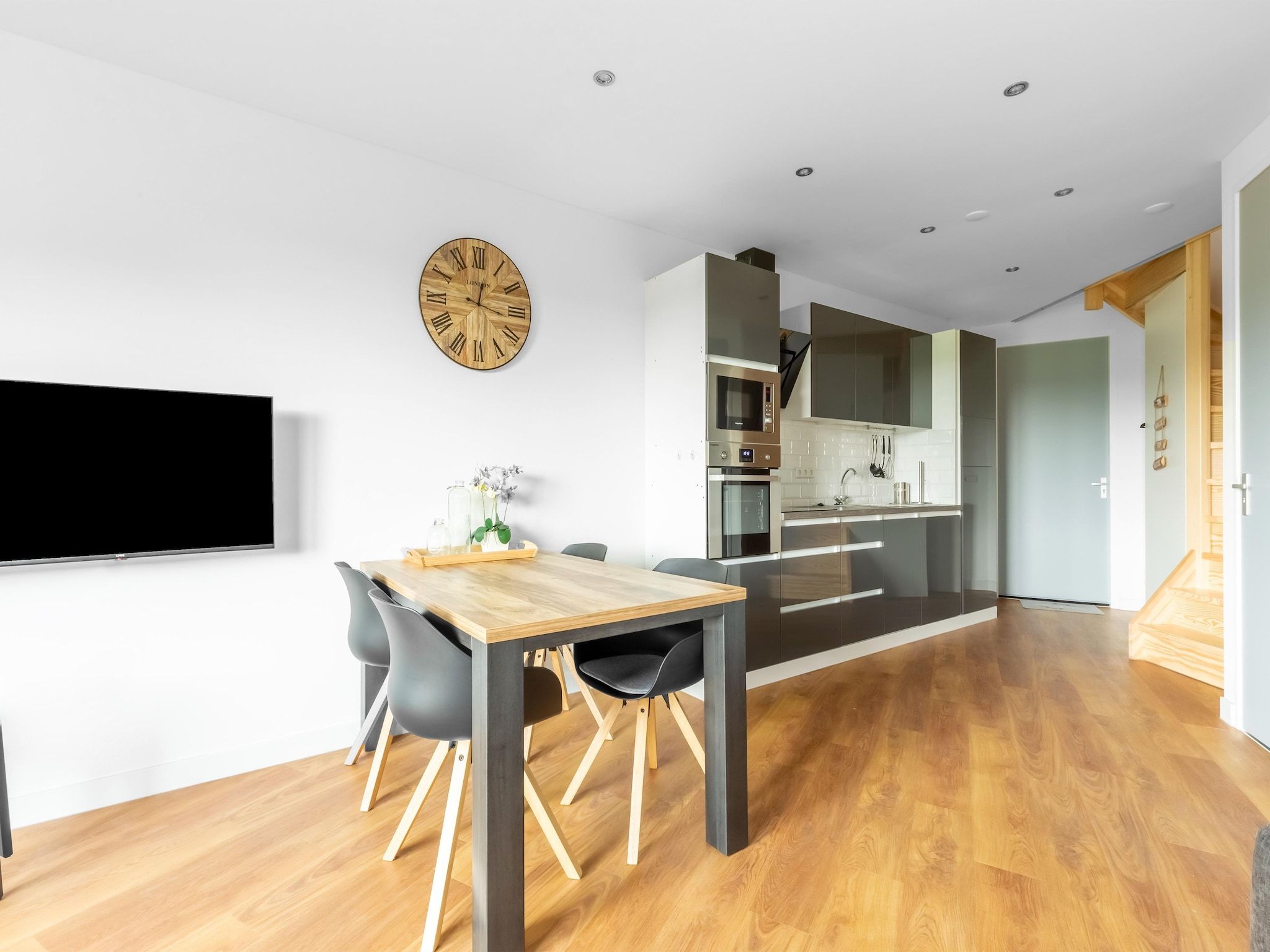 De eetkamer van NR 4 in Goirle