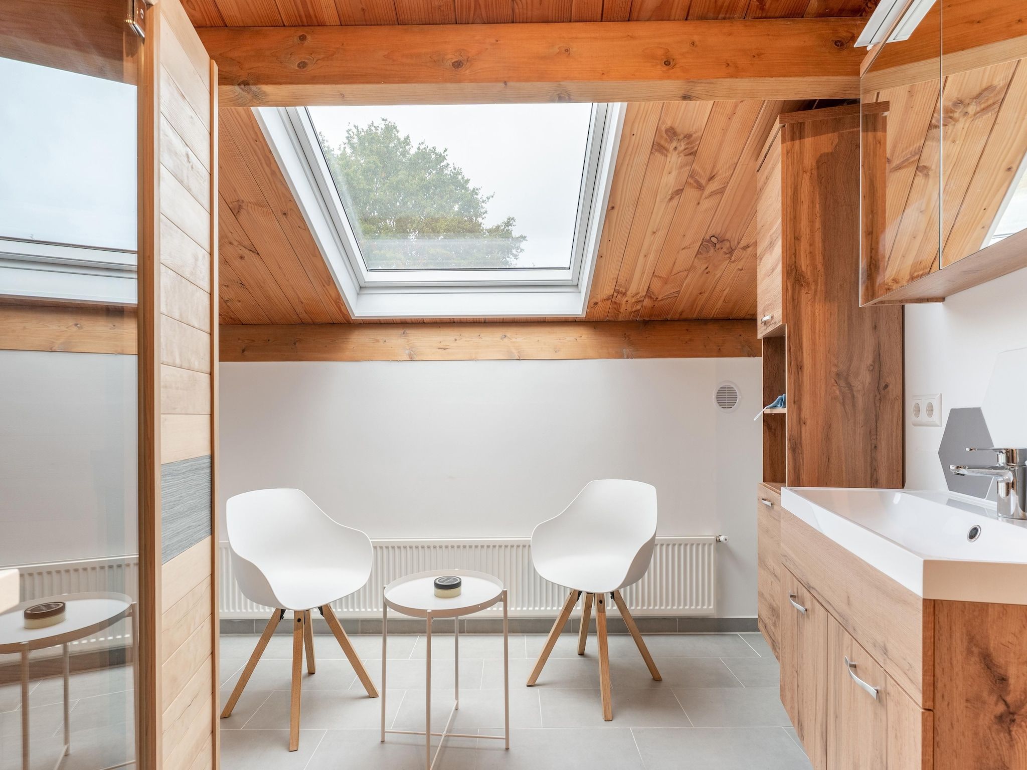 De badkamer van NR 5 in Goirle