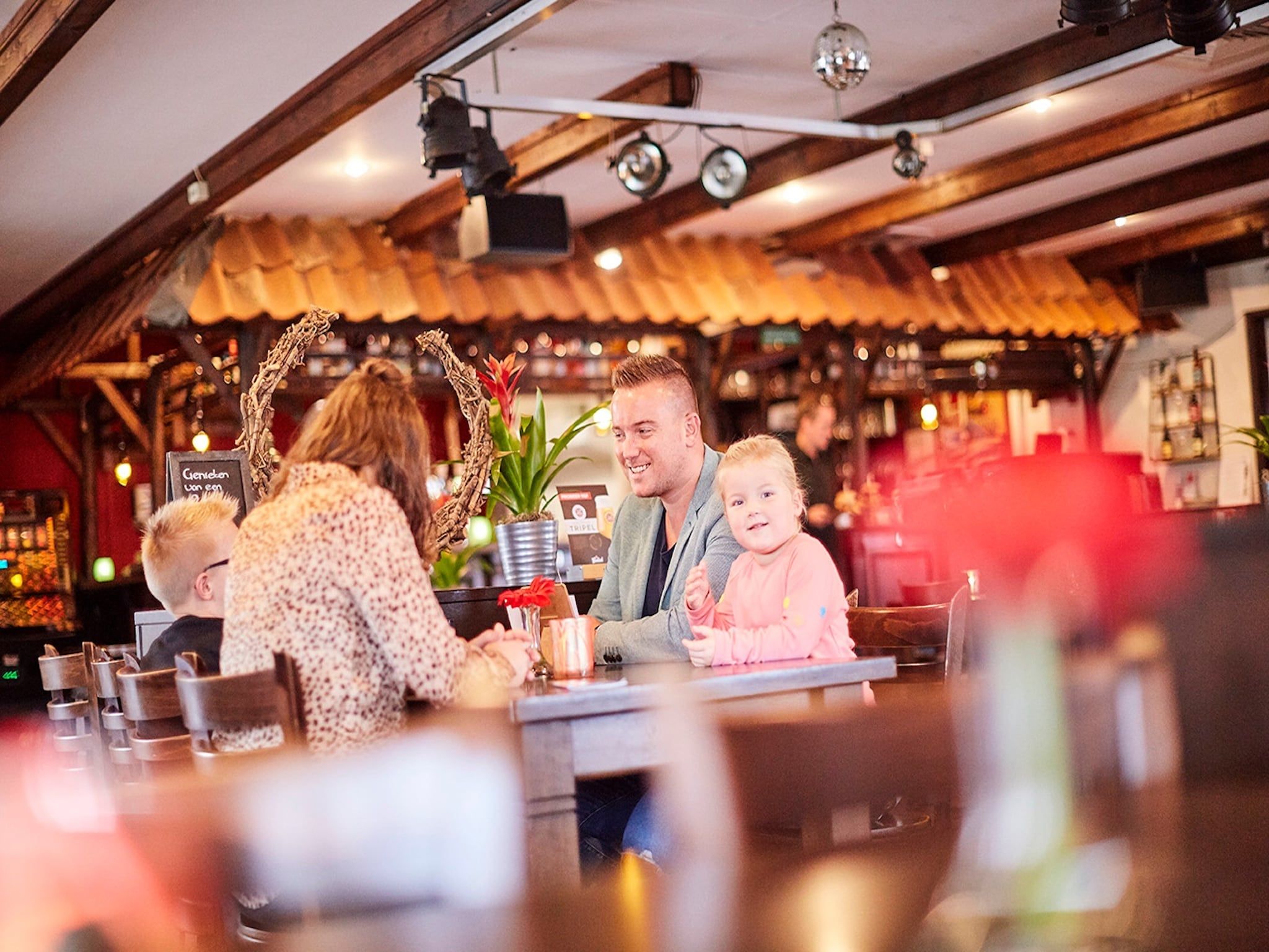 Parkfaciliteiten bij Vakantiepark Hof van Zeeland  7 in Heinkenszand