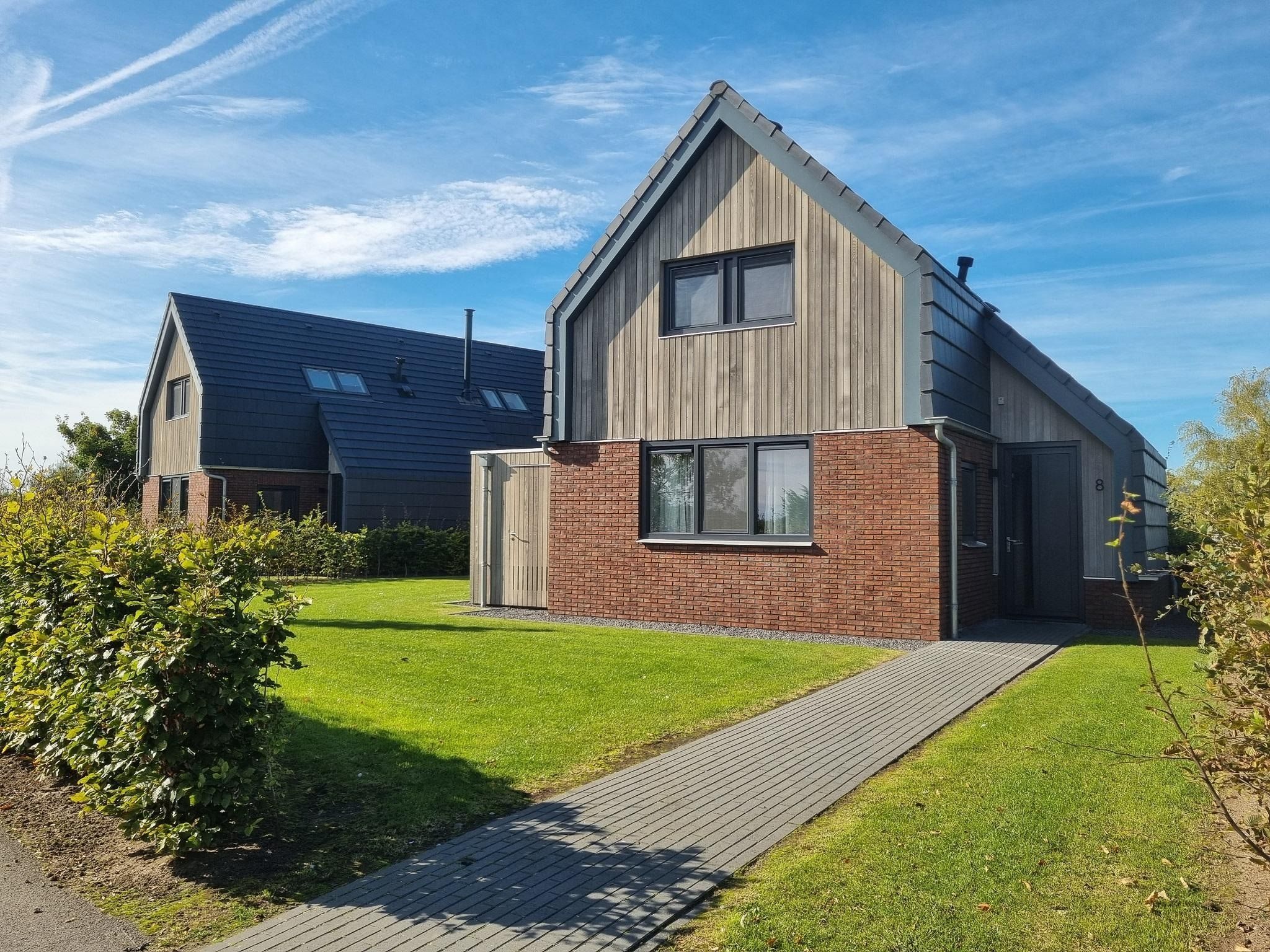 De buitenkant van Watervilla Tolve in Balk