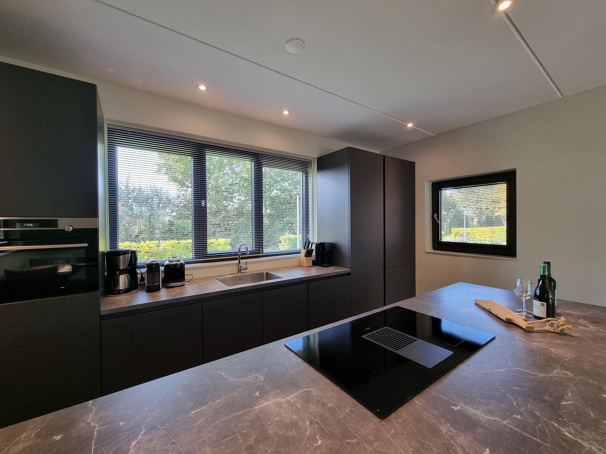 De keuken van Watervilla Fjirtjin in Balk