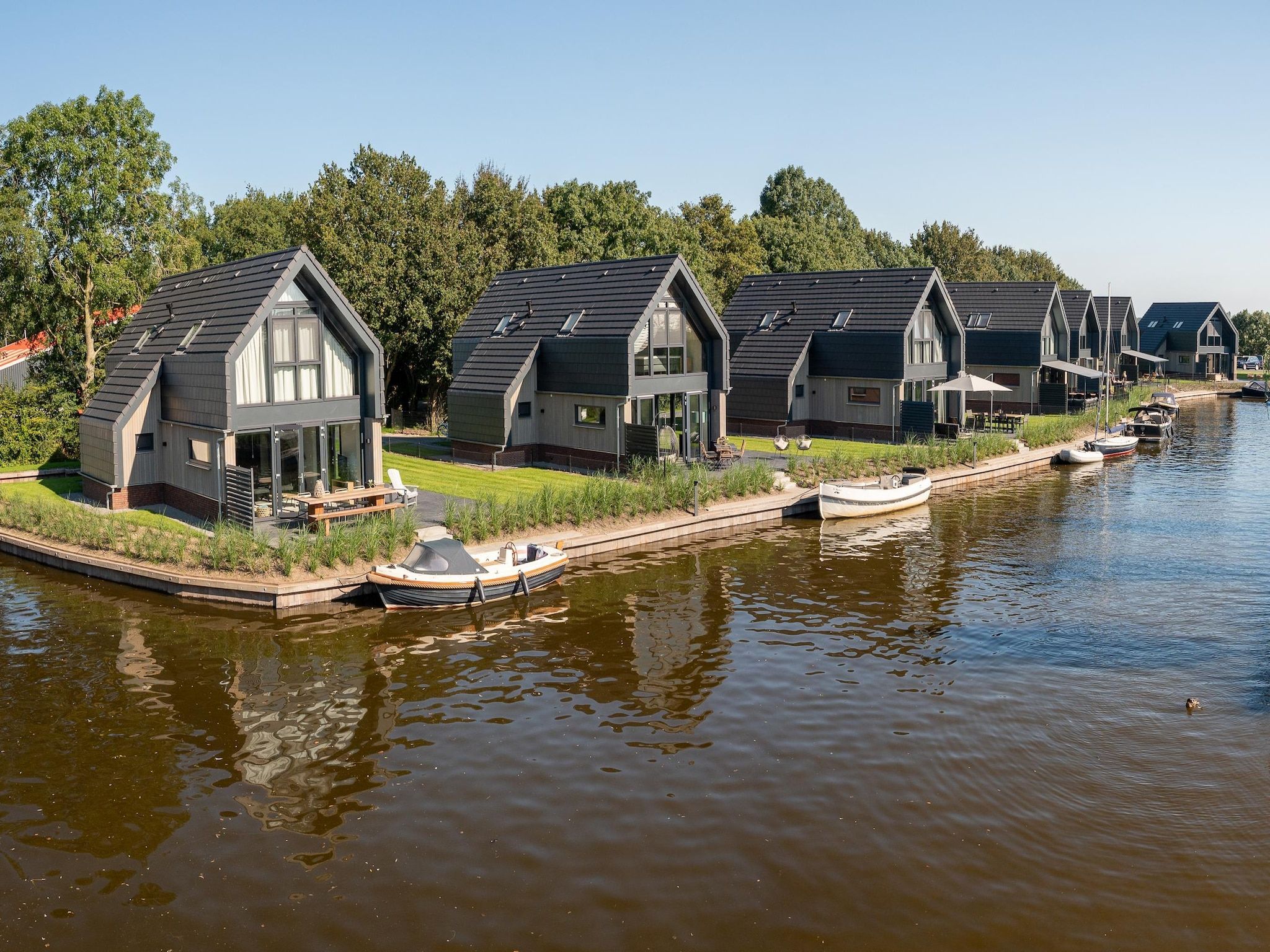 Watervilla Santjin in Balk - Foto 1 van 40
