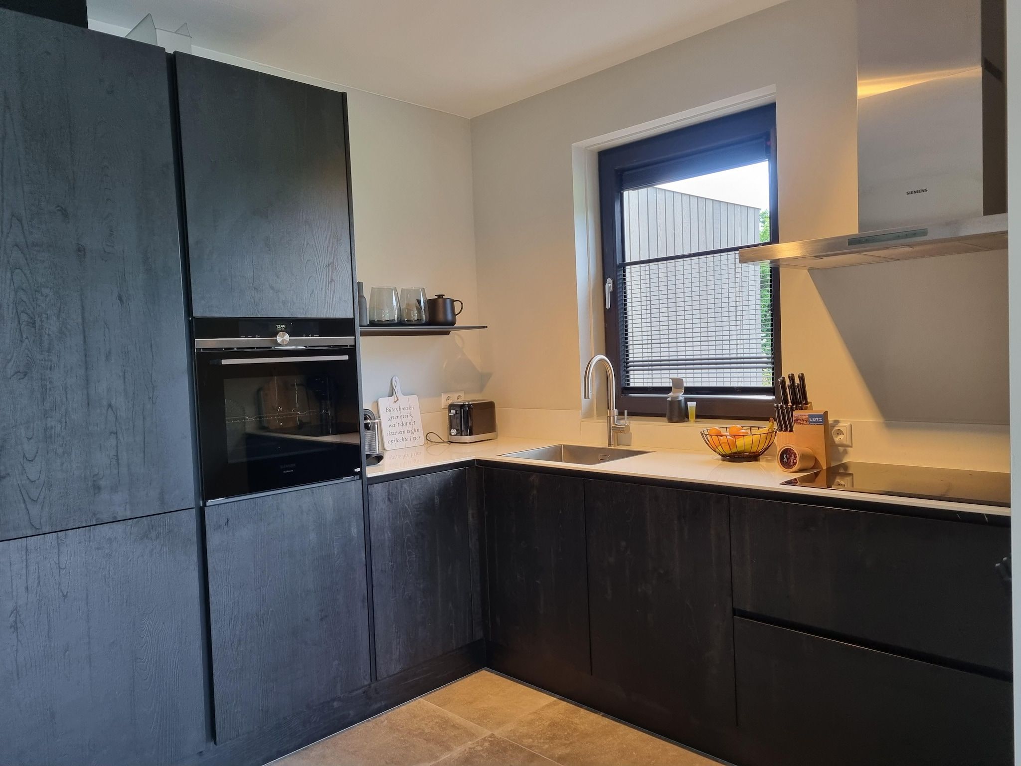 De keuken van Watervilla Njoggen in Balk