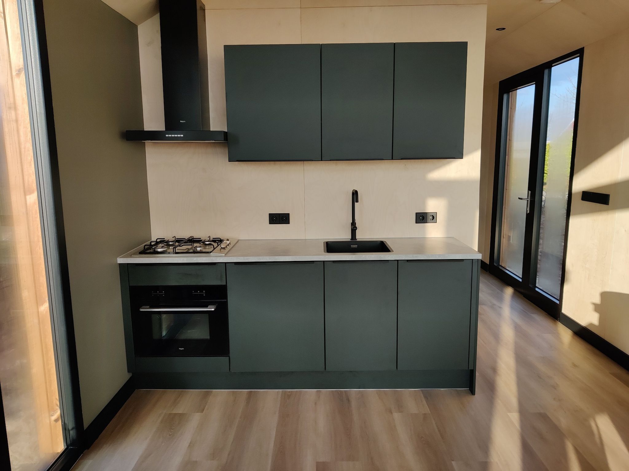 De keuken van Vakantiepark Eigen Wijze 11 in Bant