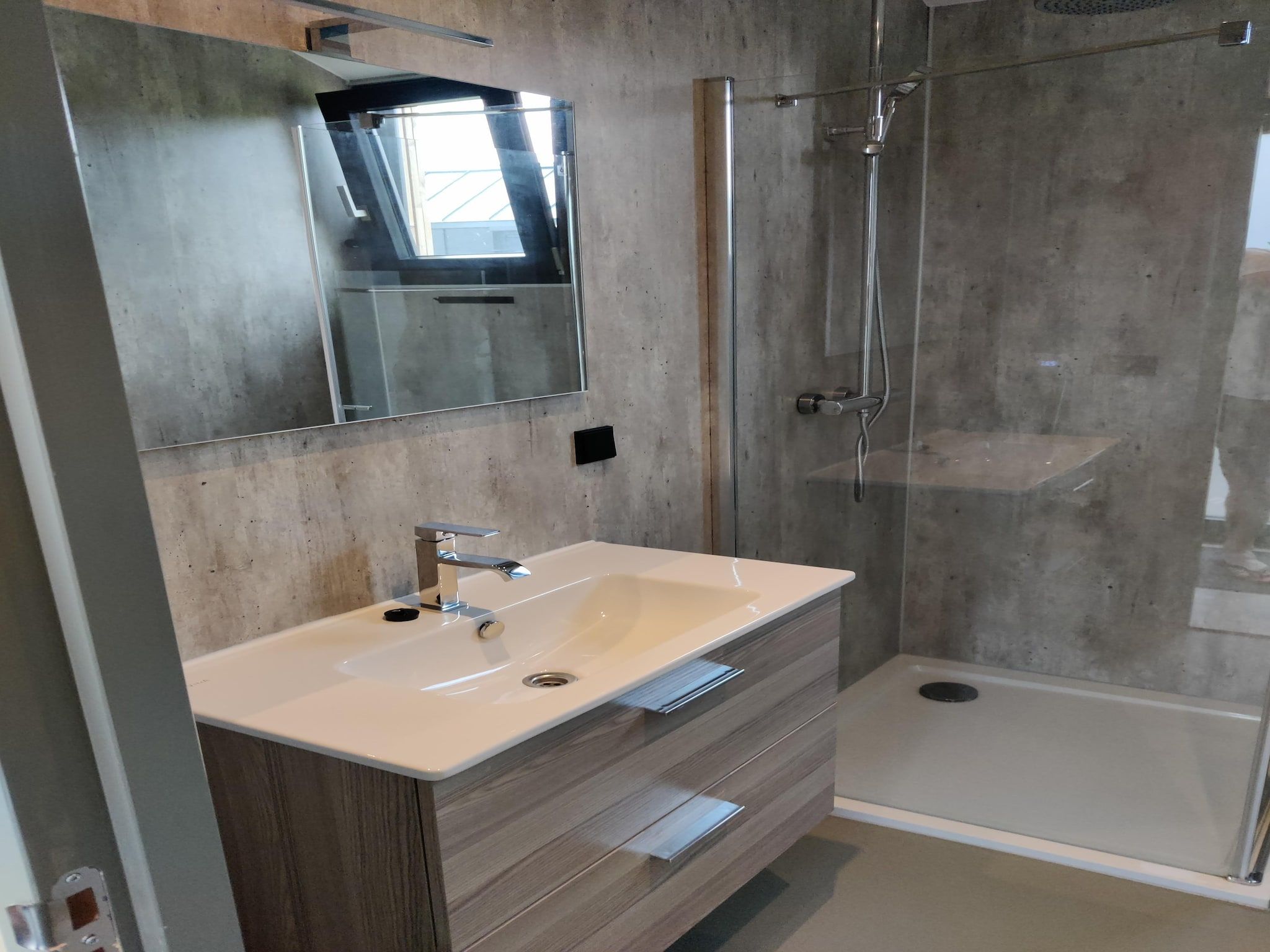 De badkamer van Vakantiepark Eigen Wijze 11 in Bant