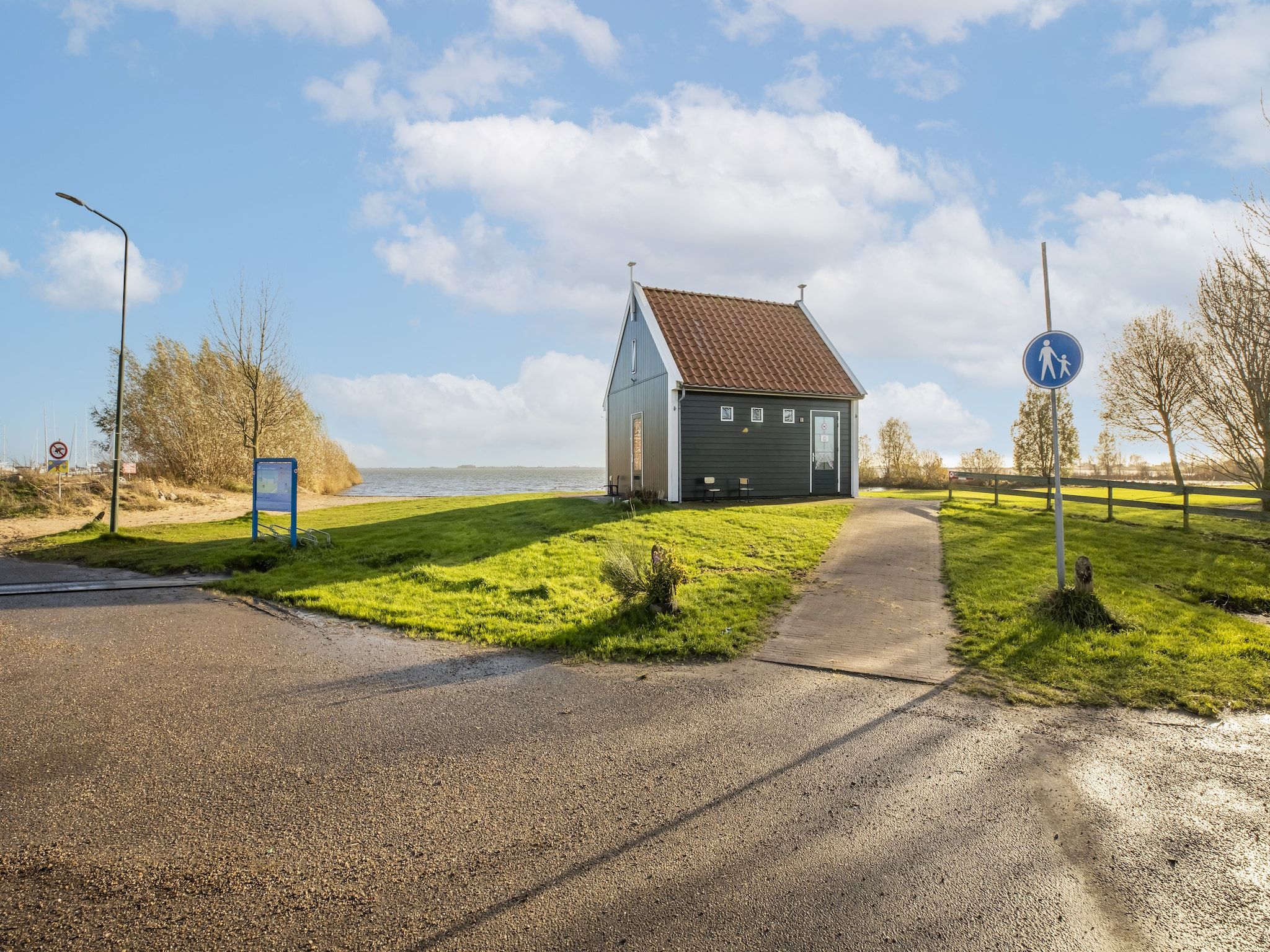 Marina Sunrise in Volendam - Foto 35 van 43