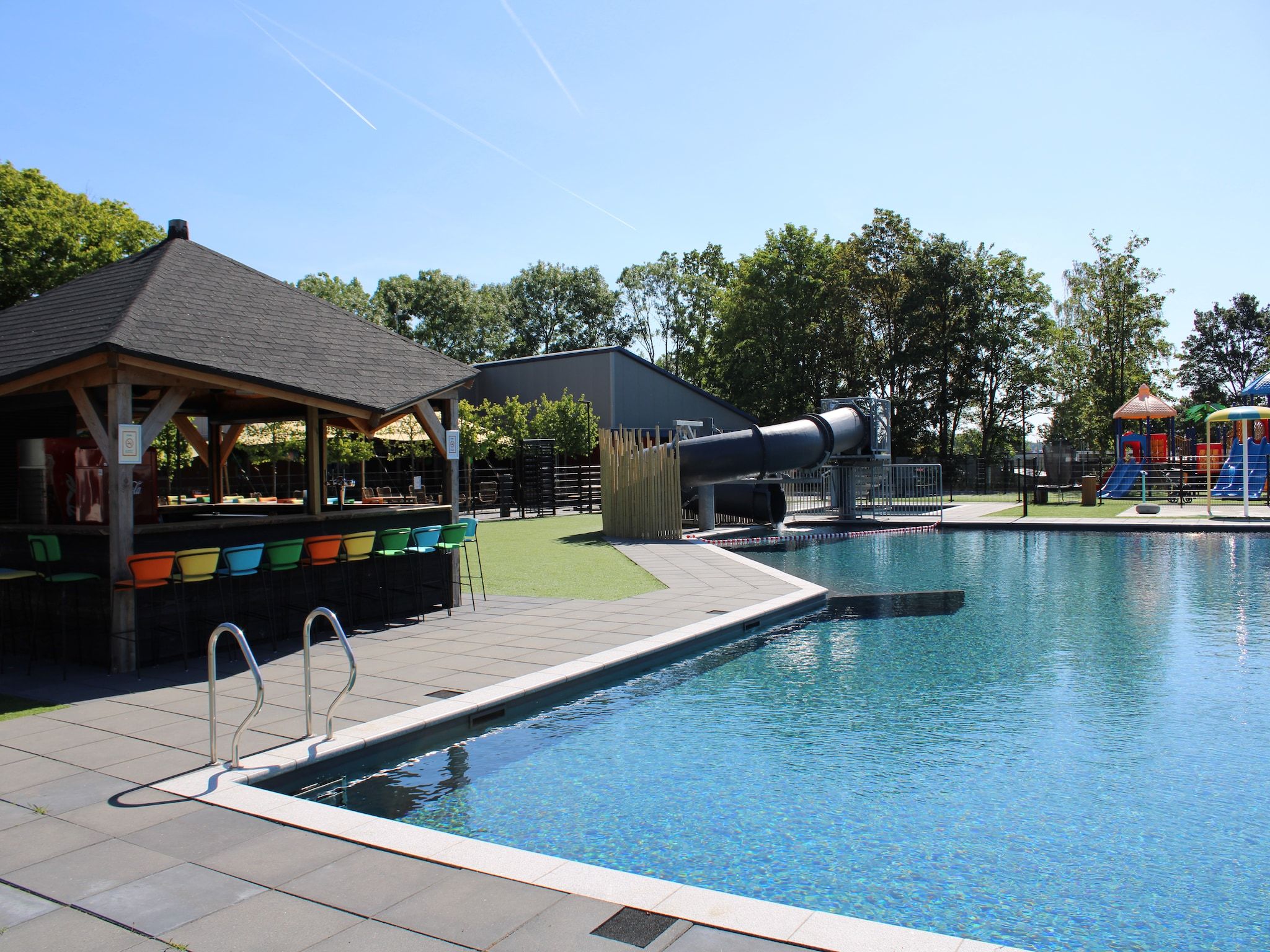 Parkfaciliteiten bij Recreatiepark Rhederlaagse Meren 1 in Lathum
