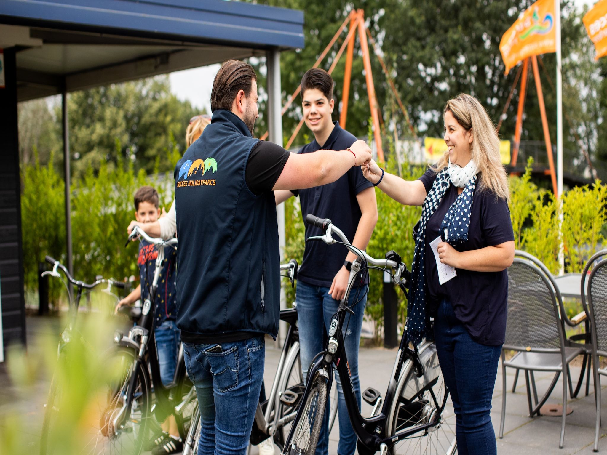 Parkfaciliteiten bij Recreatiepark Rhederlaagse Meren 13 in Lathum