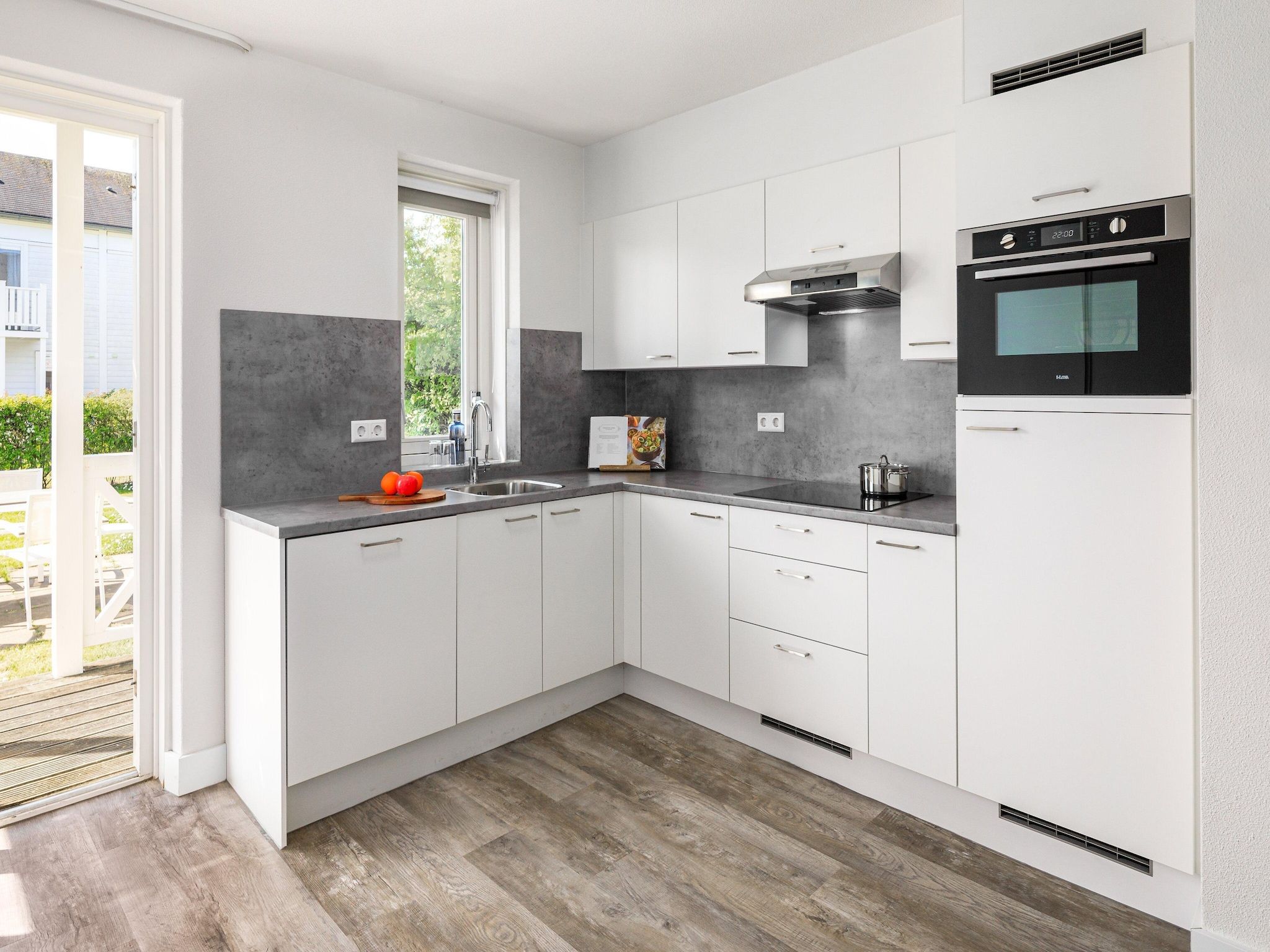 Vakantiepark Cape Helius 24 in Hellevoetsluis - Foto 2 van 40