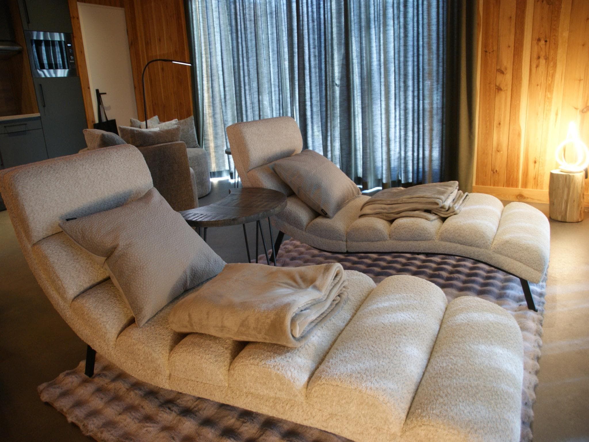 De woonkamer van Wellnesslodge Kievit 2p in Dalerveen
