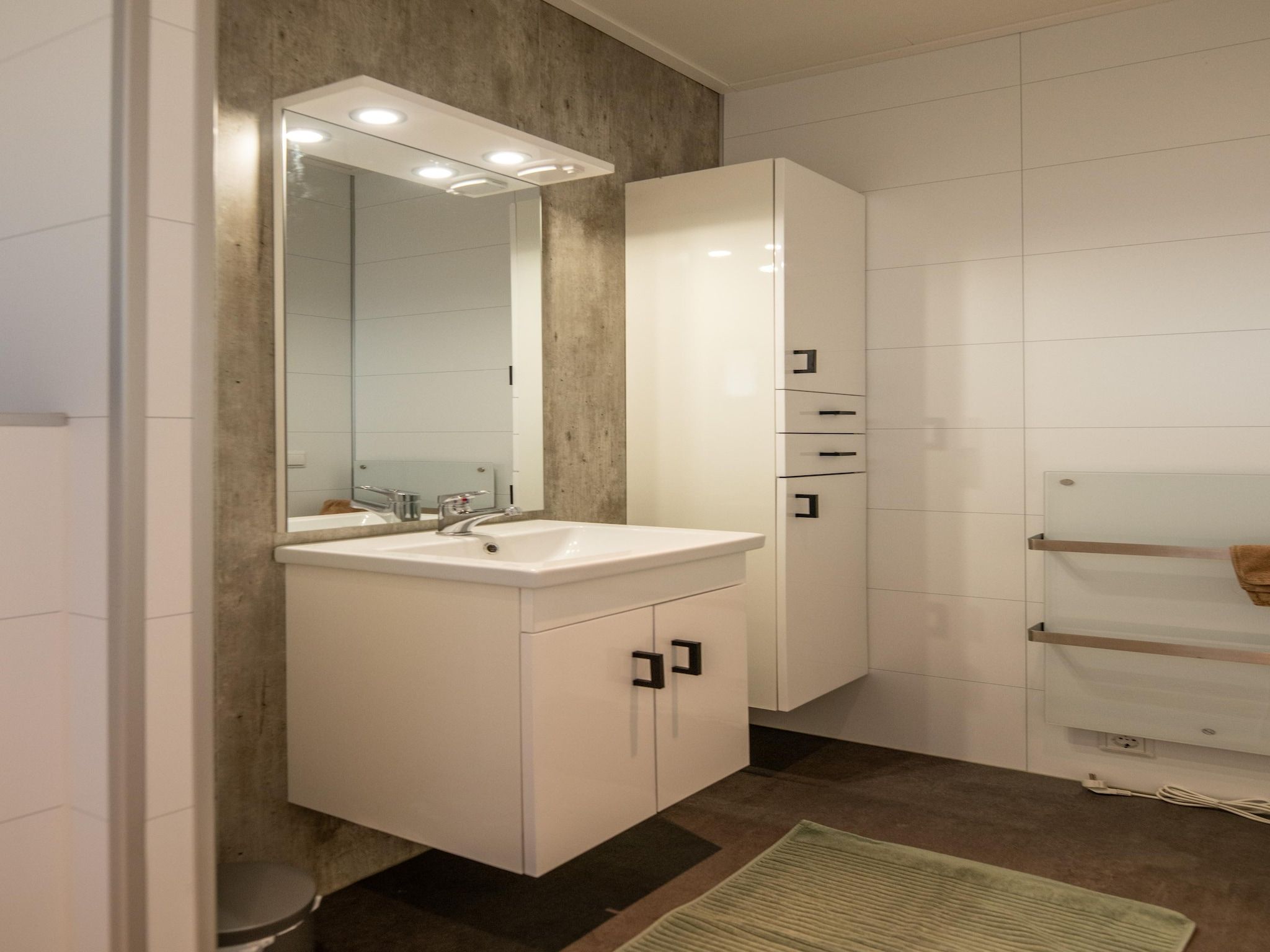 De badkamer van Wellnesslodge Scholekster 4p in Dalerveen