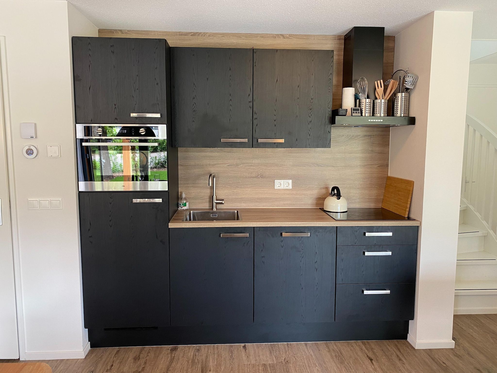 De keuken van Energievriendelijk 't Brummelhuus H556 in Lochem