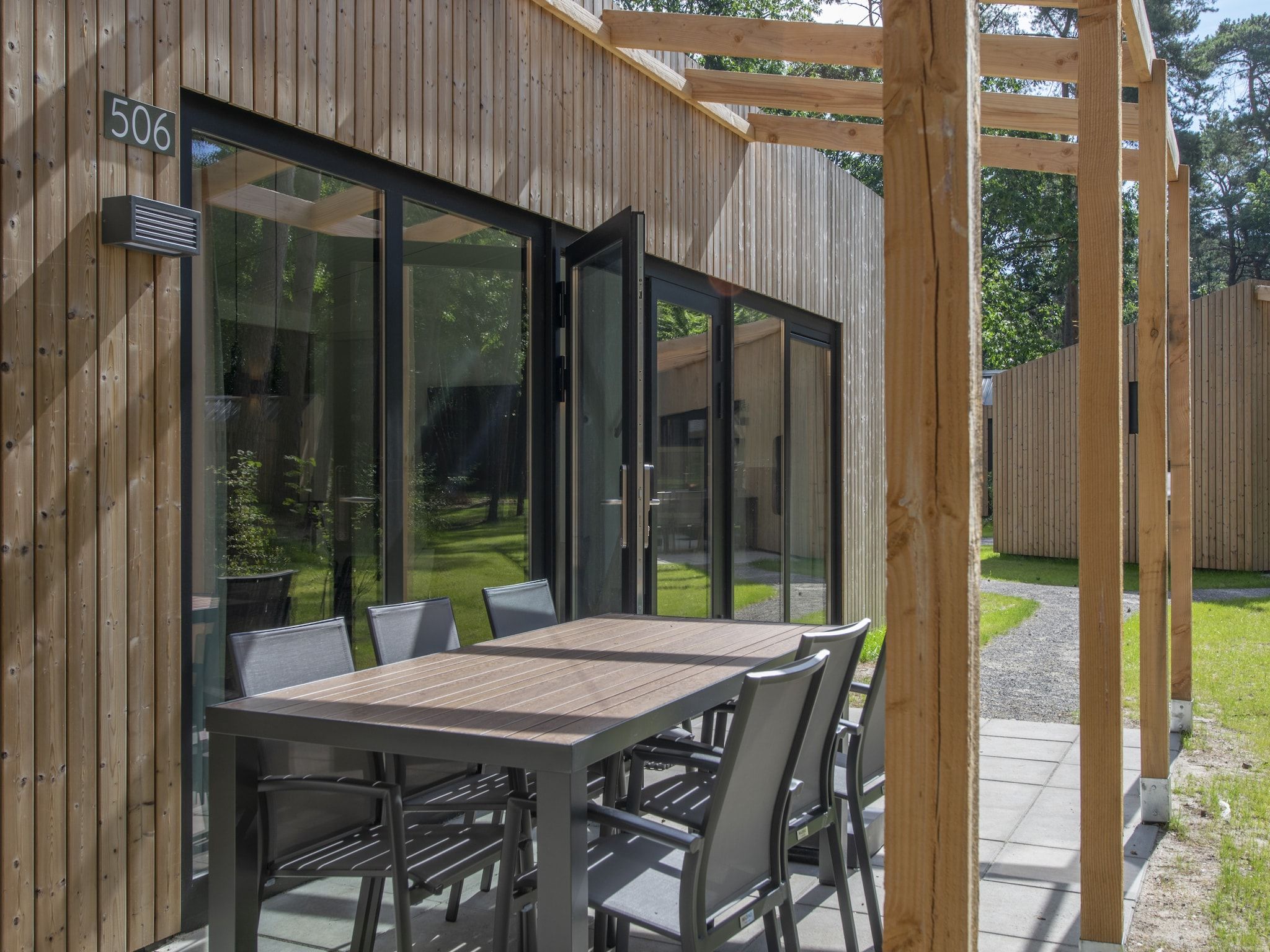 Het terras van Bospark 't Wolfsven 16 in Mierlo