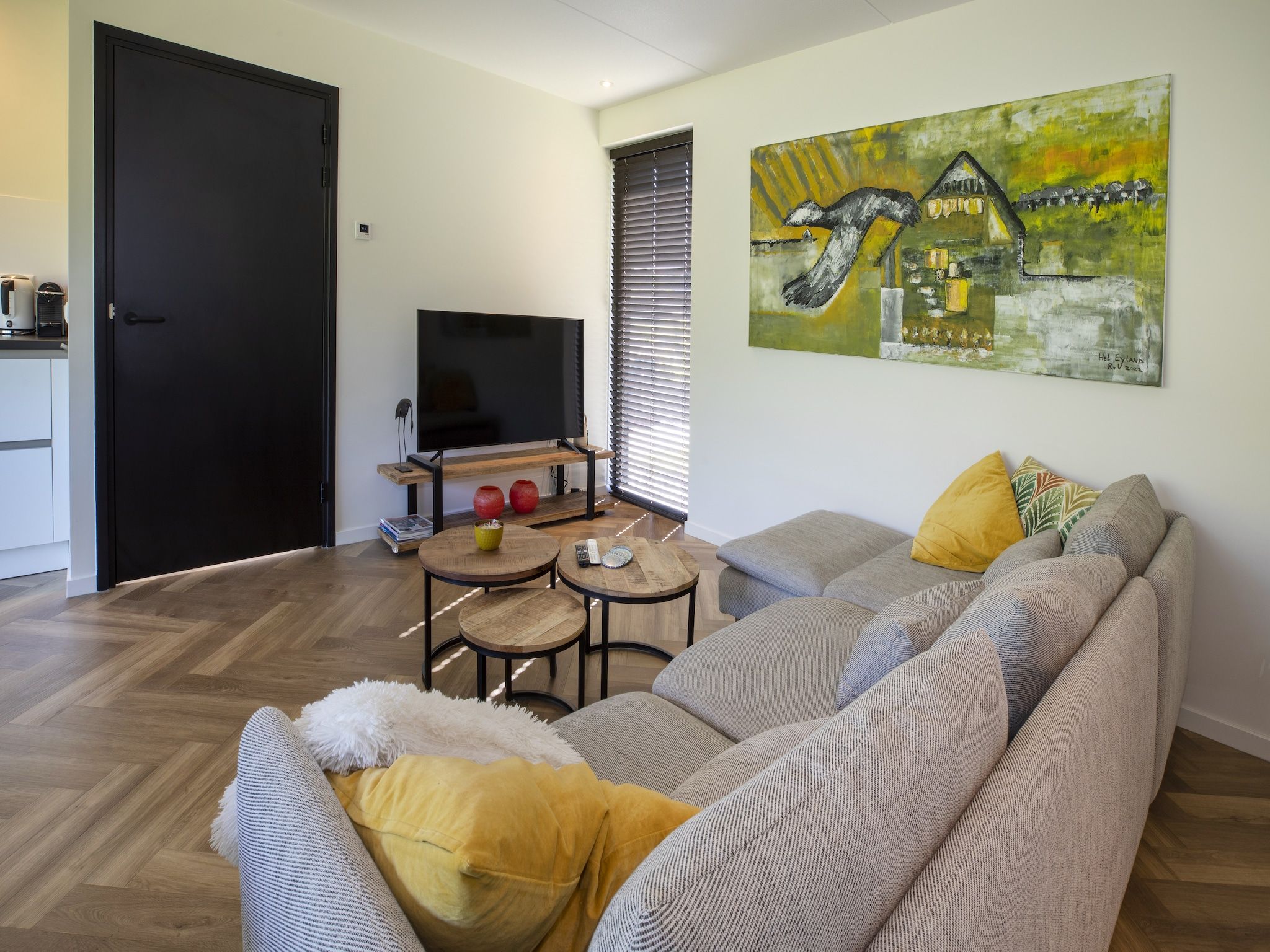 De woonkamer van Landgoed Eysinga State 5 in Sint Nicolaasga