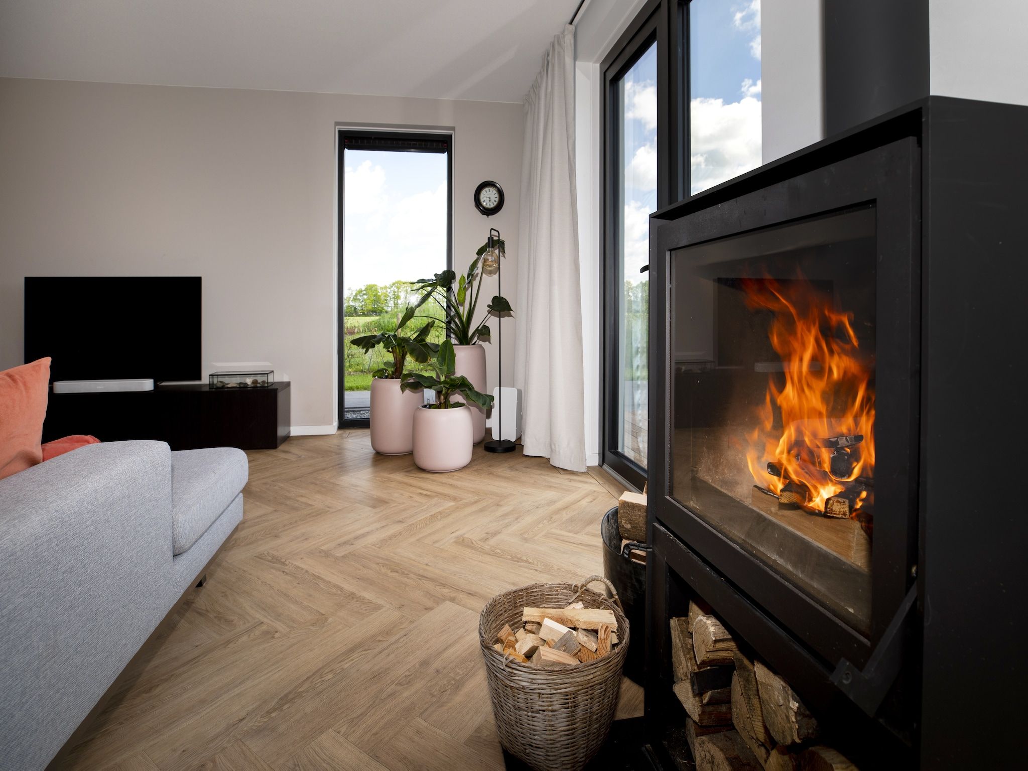 De woonkamer van Landgoed Eysinga State 6 in Sint Nicolaasga