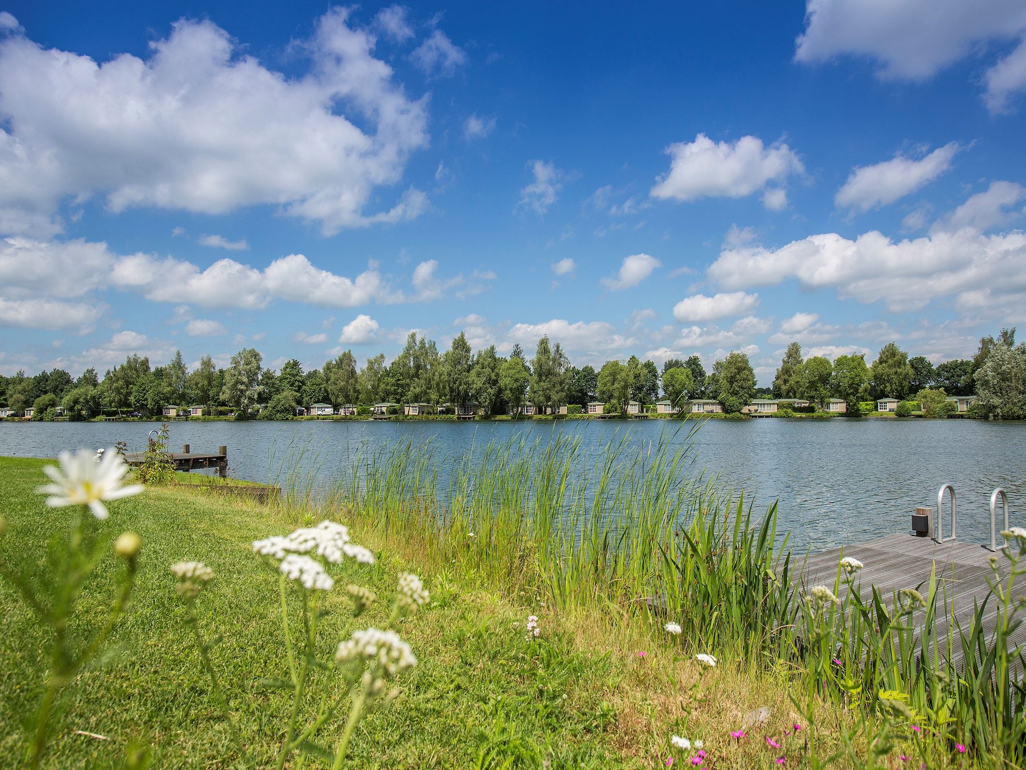 Parkfaciliteiten bij Recreatiepark Tolplas 20 in Hoge Hexel