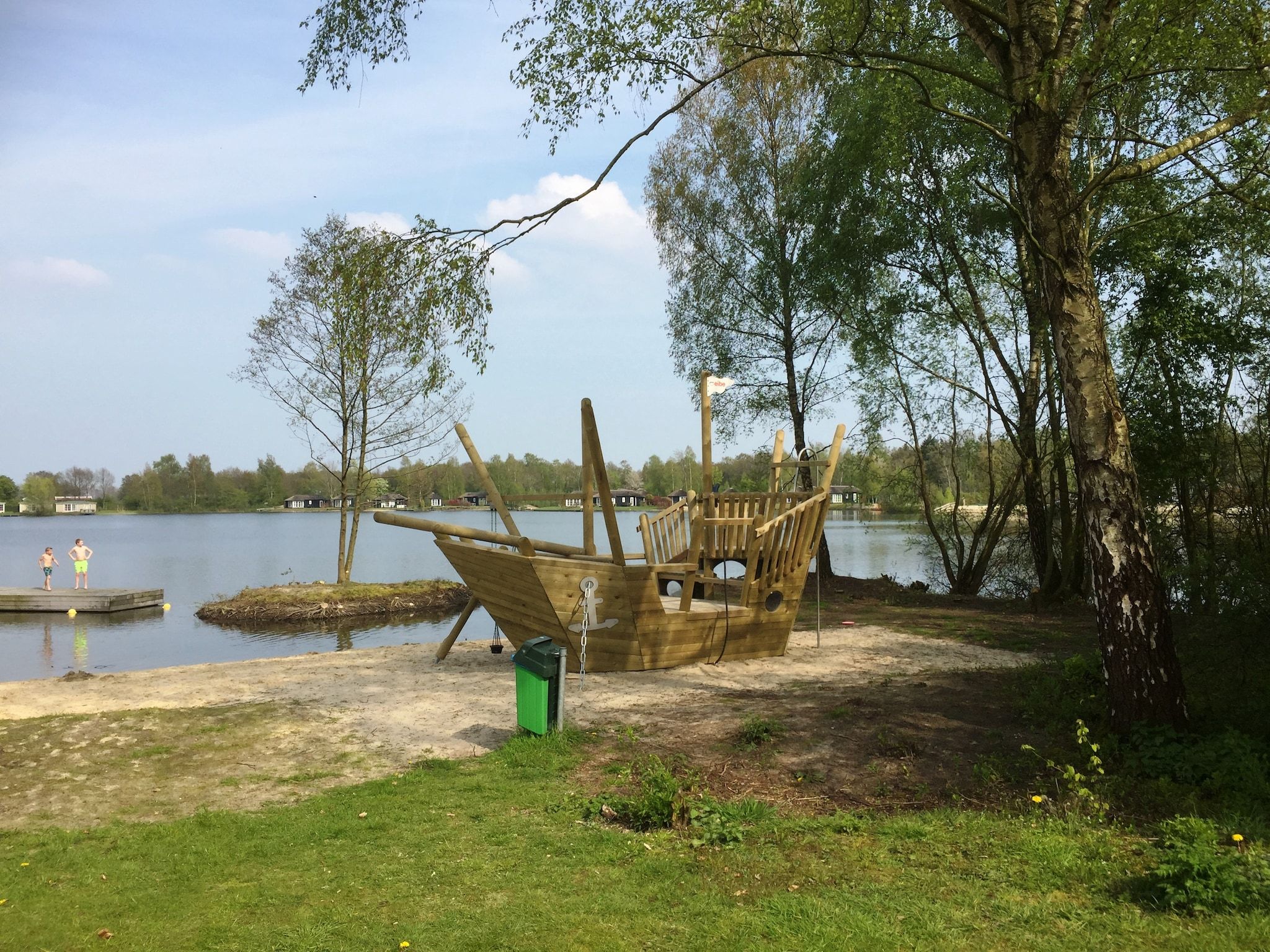 Parkfaciliteiten bij Recreatiepark Tolplas 20 in Hoge Hexel