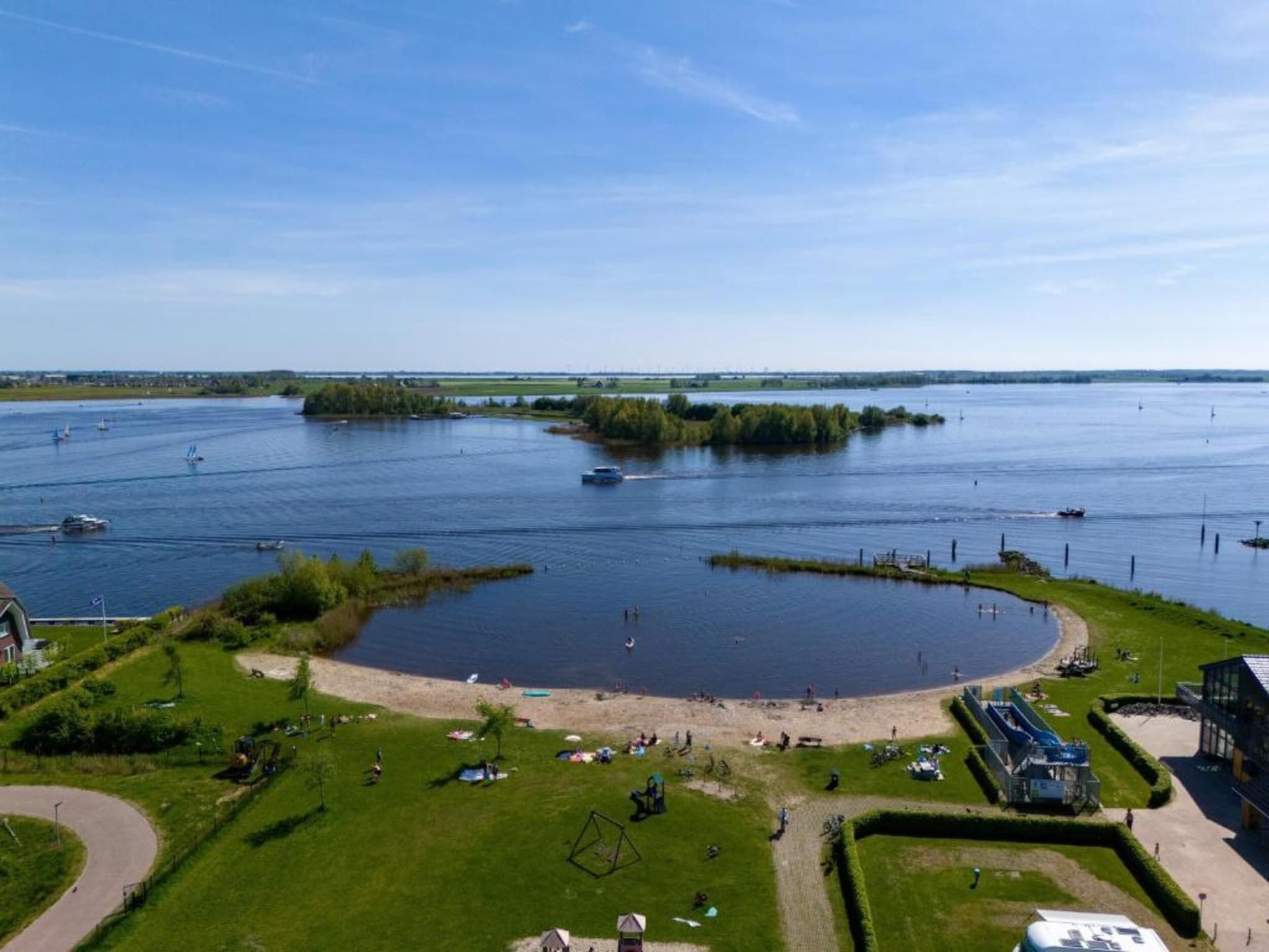 De omgeving van Vakantiehuis Heeg in Heeg