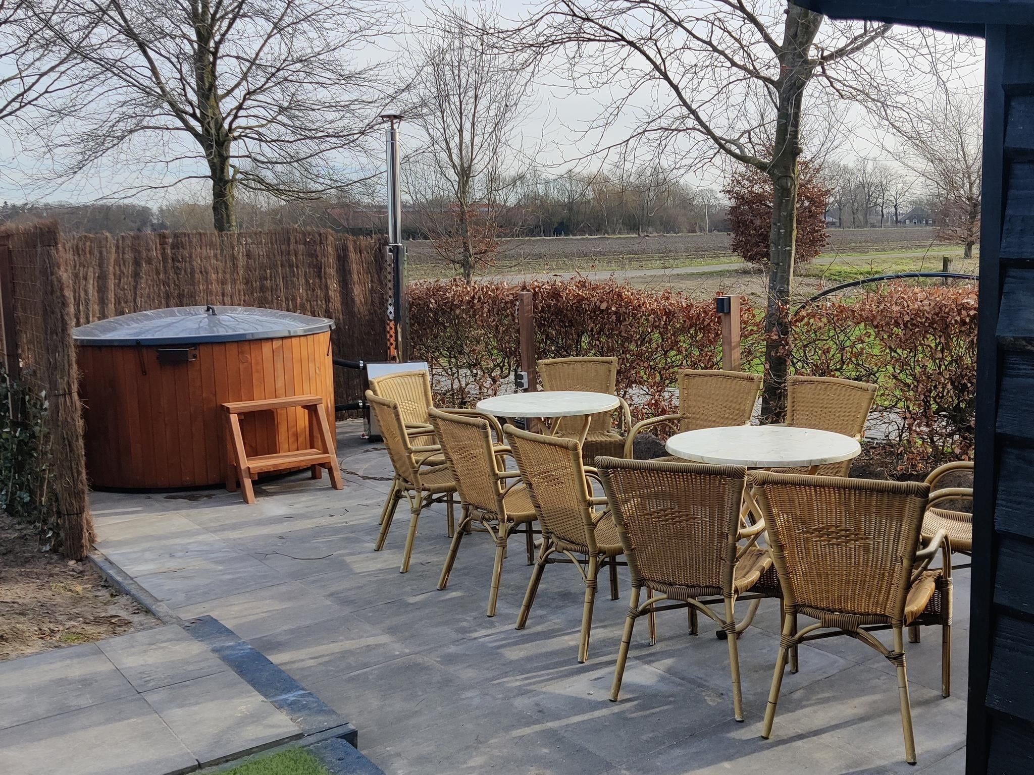 Het terras van Genieten in Silvolde II in Silvolde