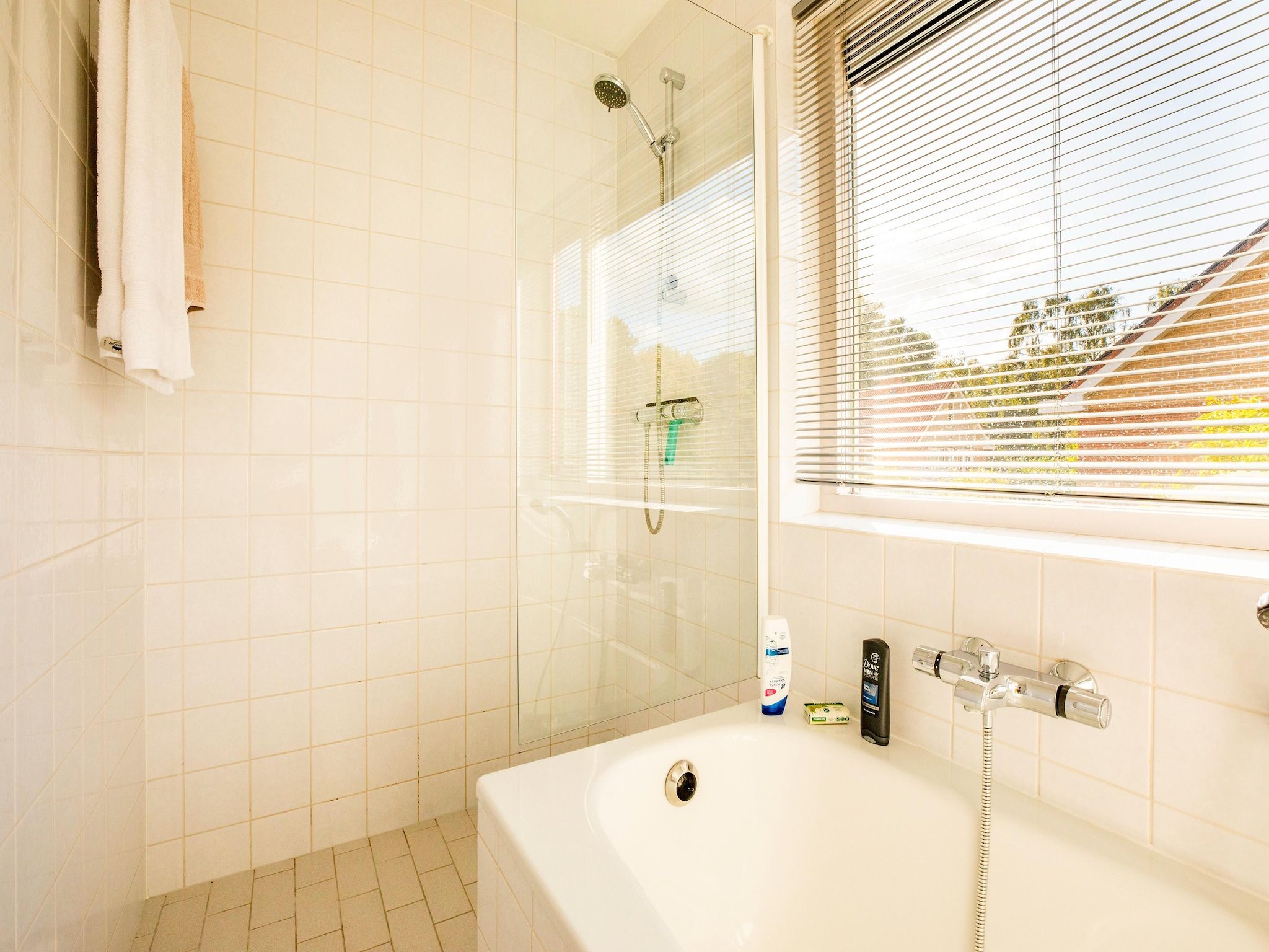 De badkamer van Vakantiewoning Blauw in Hoorn