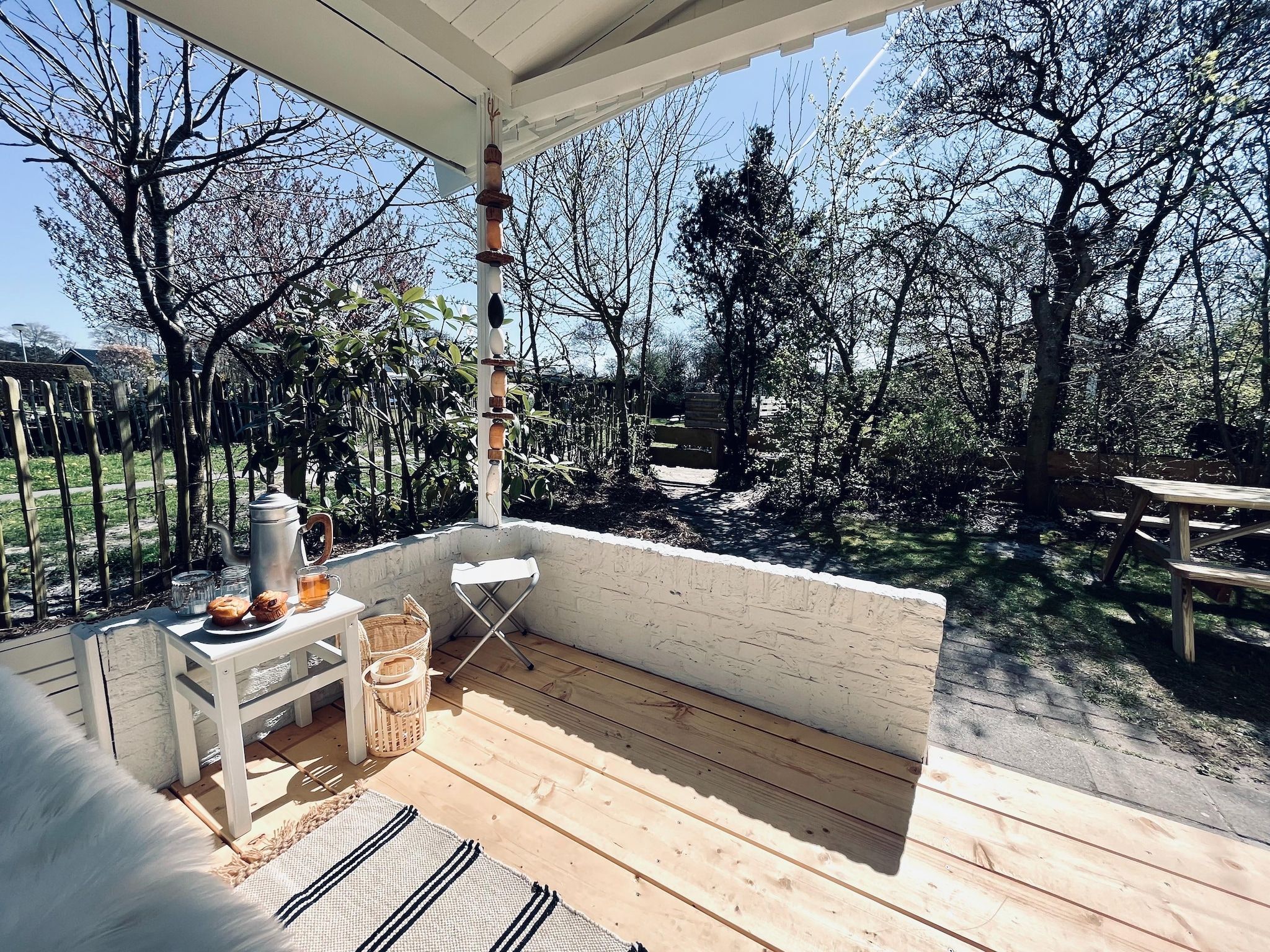 Het terras van INFINITY in Callantsoog