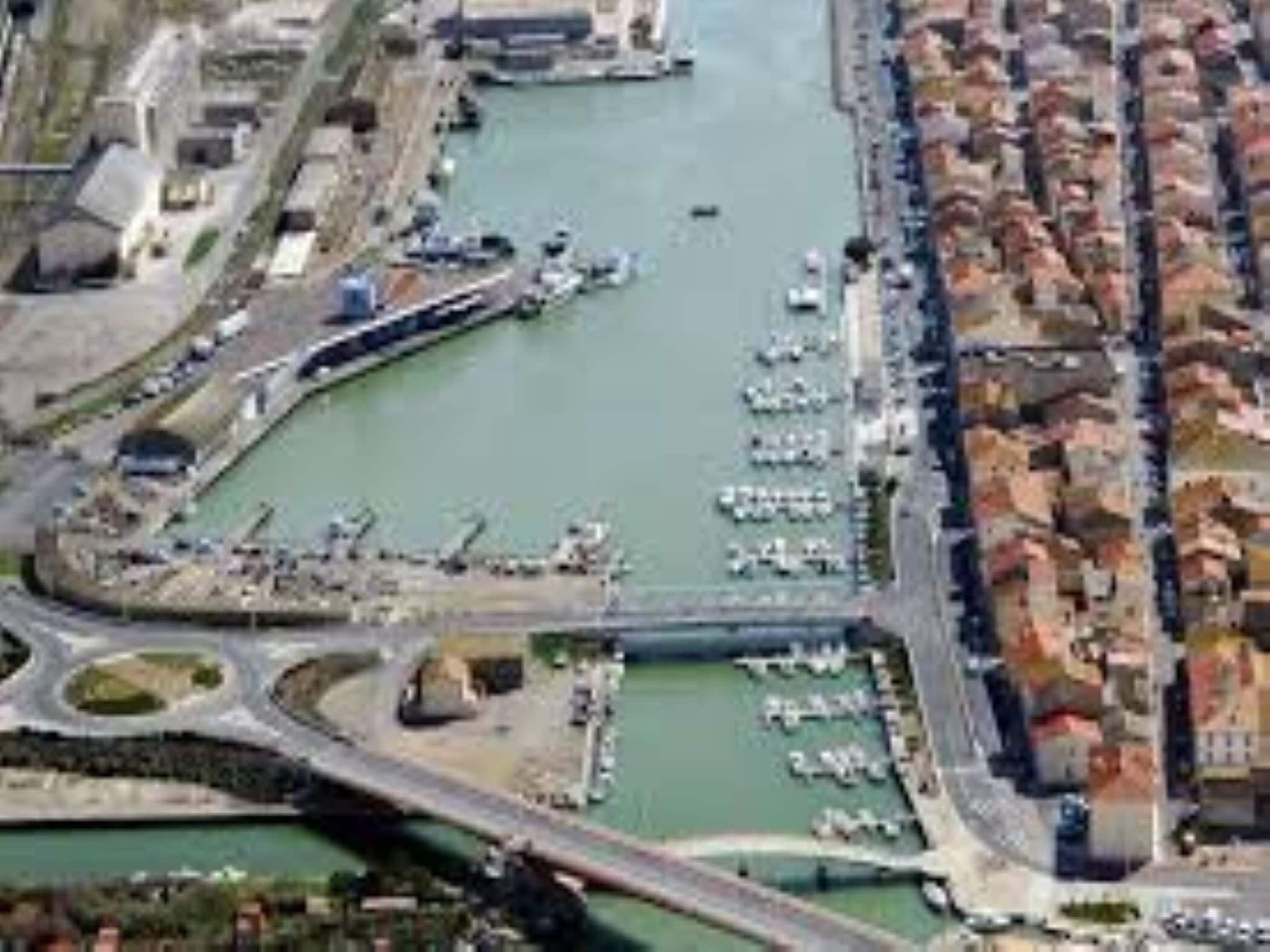 De omgeving van Recreatiepark Idskenhuizen 2 in Idskenhuizen