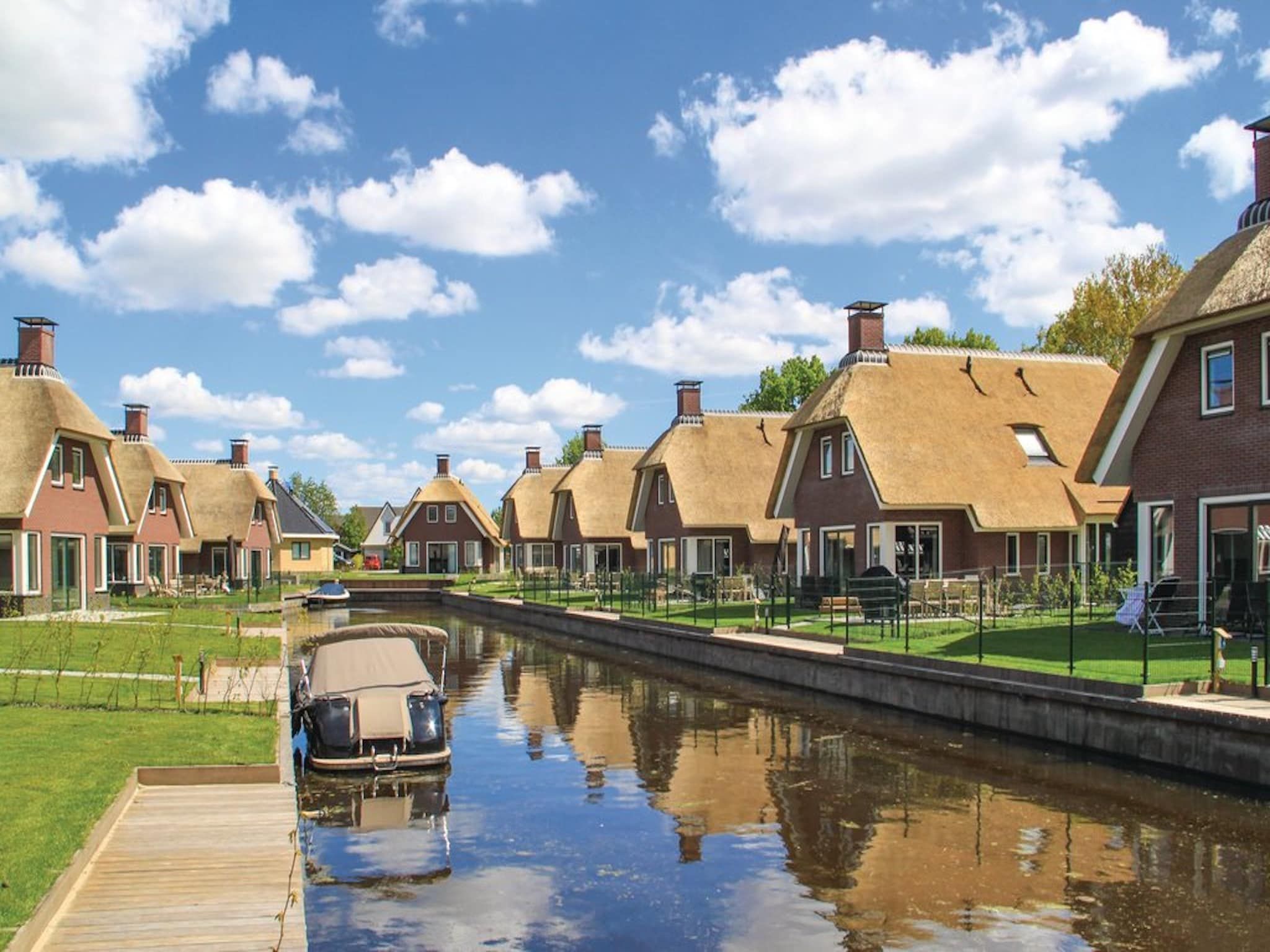 De buitenkant van Recreatiepark Idskenhuizen 3 in Idskenhuizen