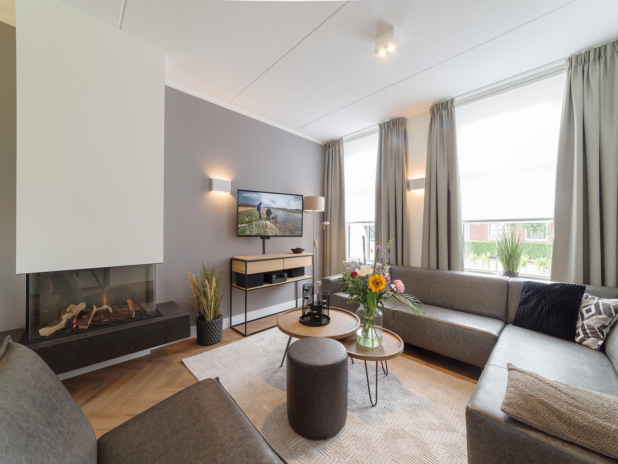 De woonkamer van Zeeuwse Pracht 8 p welness in Colijnsplaat