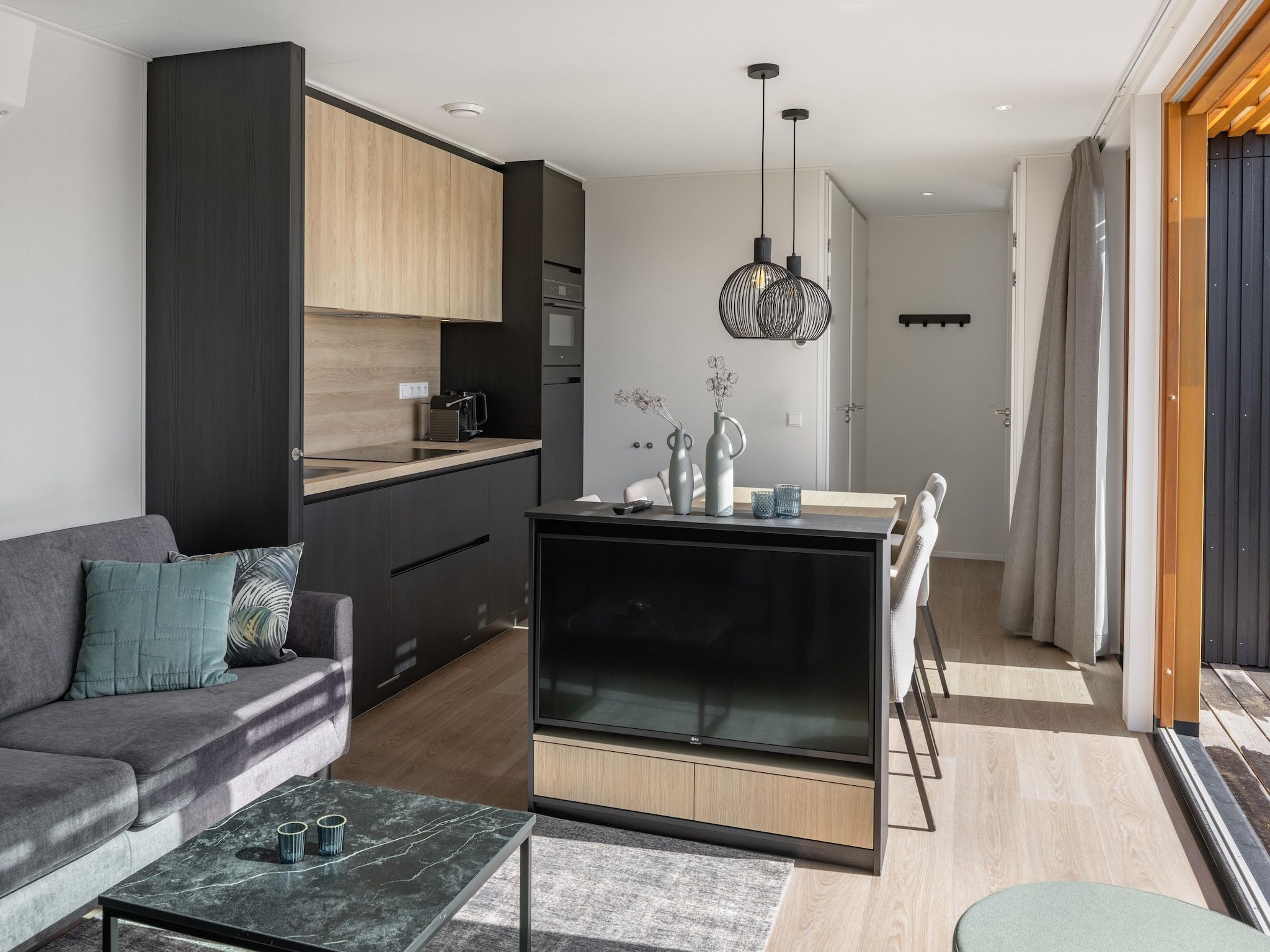 De woonkamer van Beach Resort Brouwersdam 2 in Scharendijke