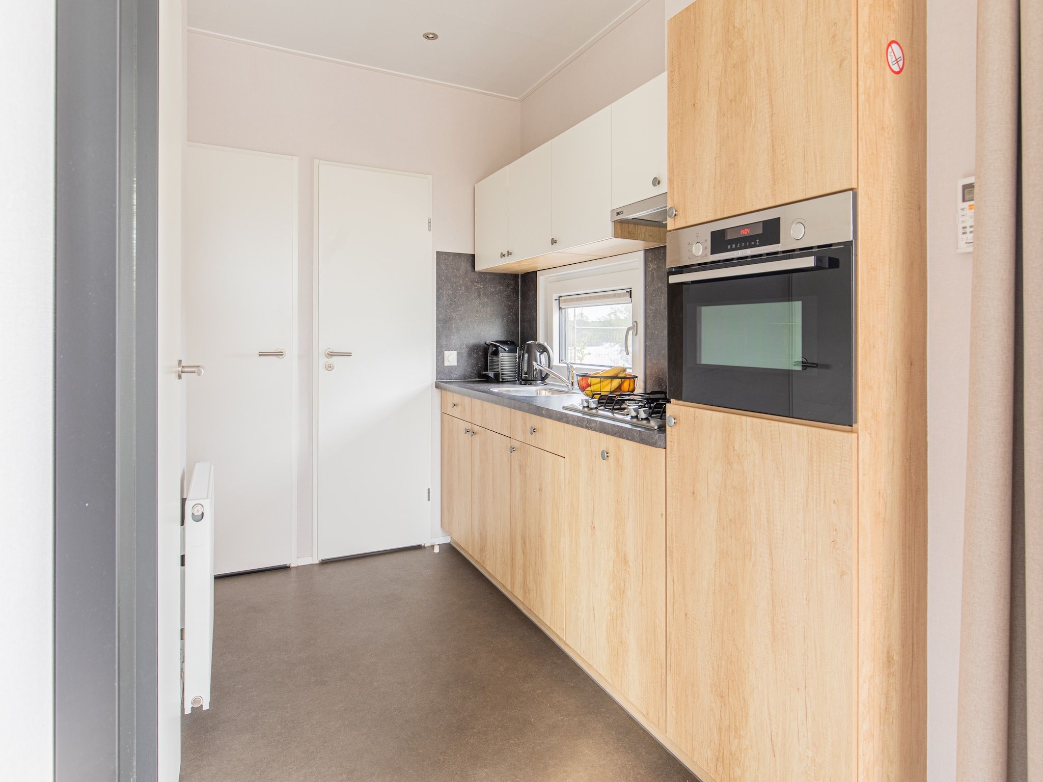 De keuken van Vakantiepark Leukermeer 10 in Well