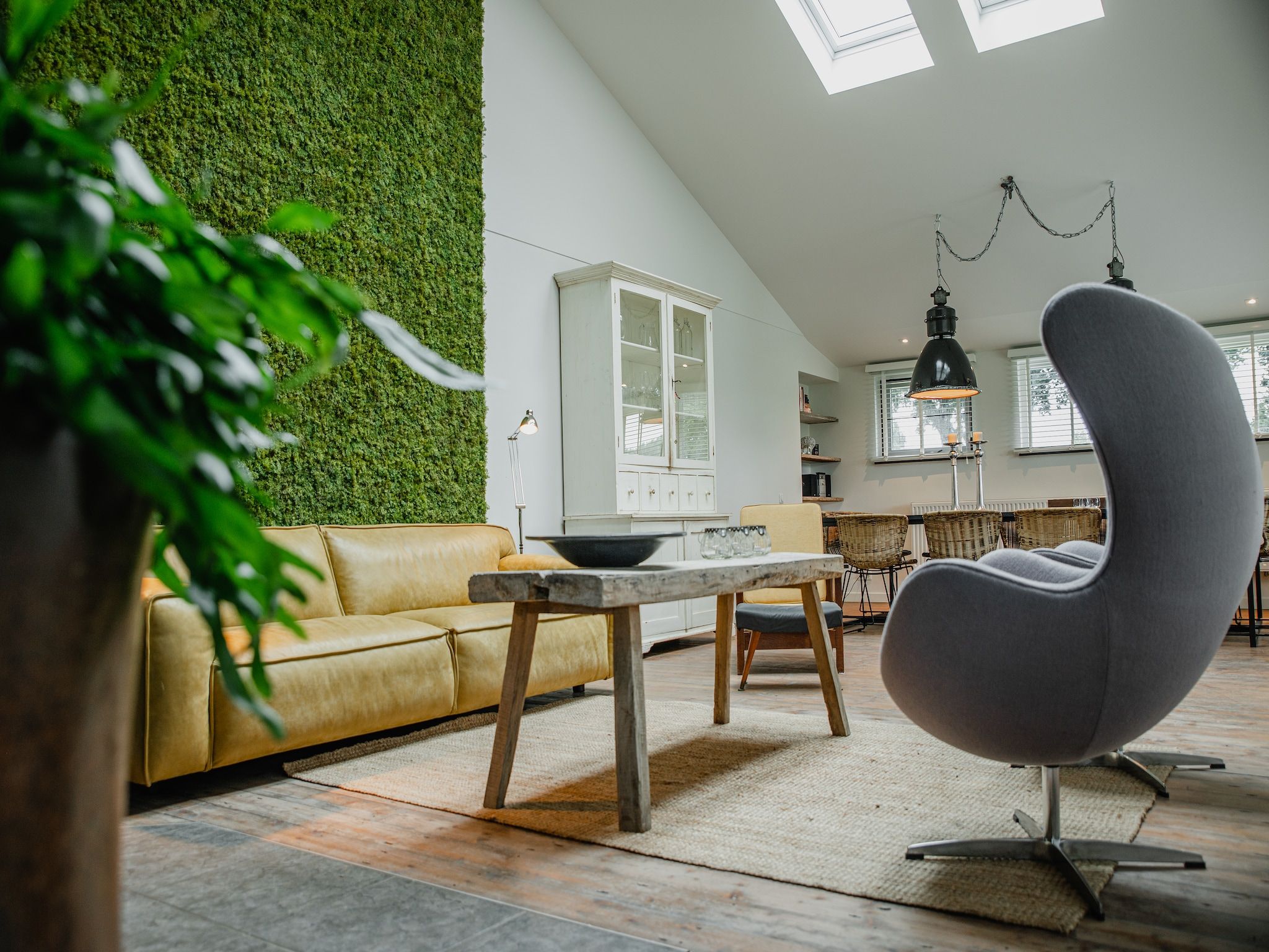 De woonkamer van Dorpswoning De Volbloed in Leende