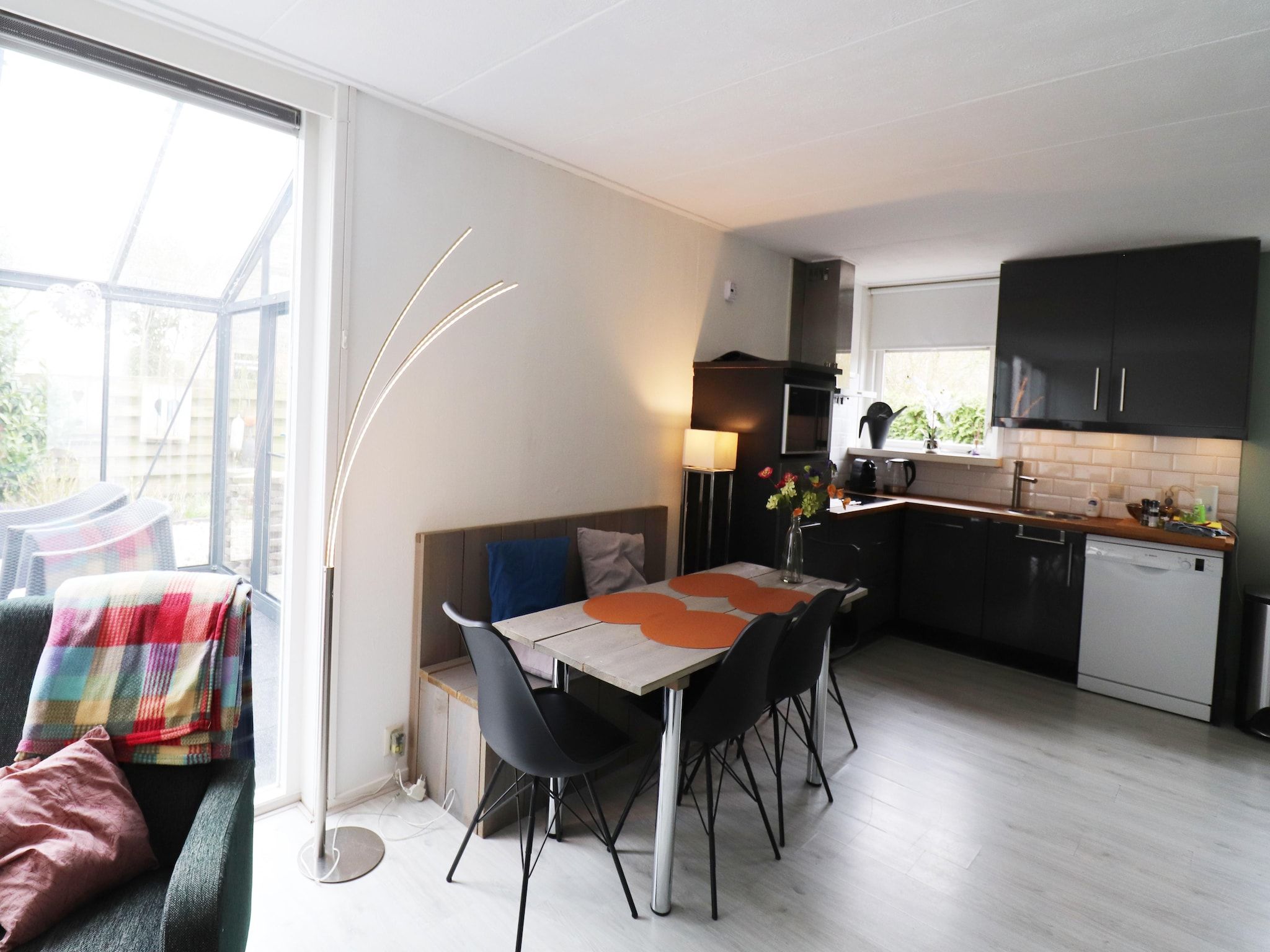 De eetkamer van Yn'e Lijte 105 in Grou