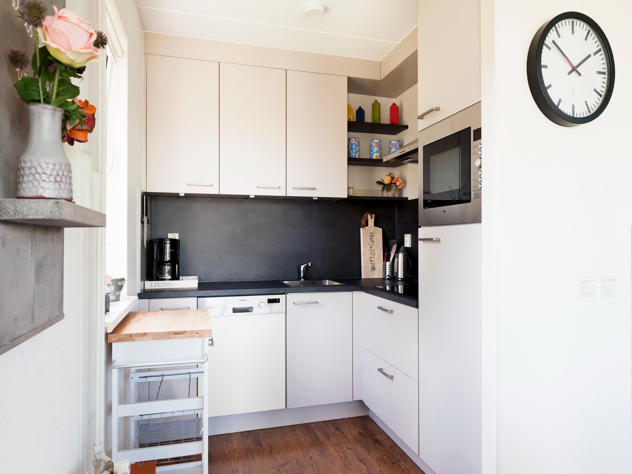 De keuken van 6 pers Renneborghuis Wellness Comfort met sauna in Groningen