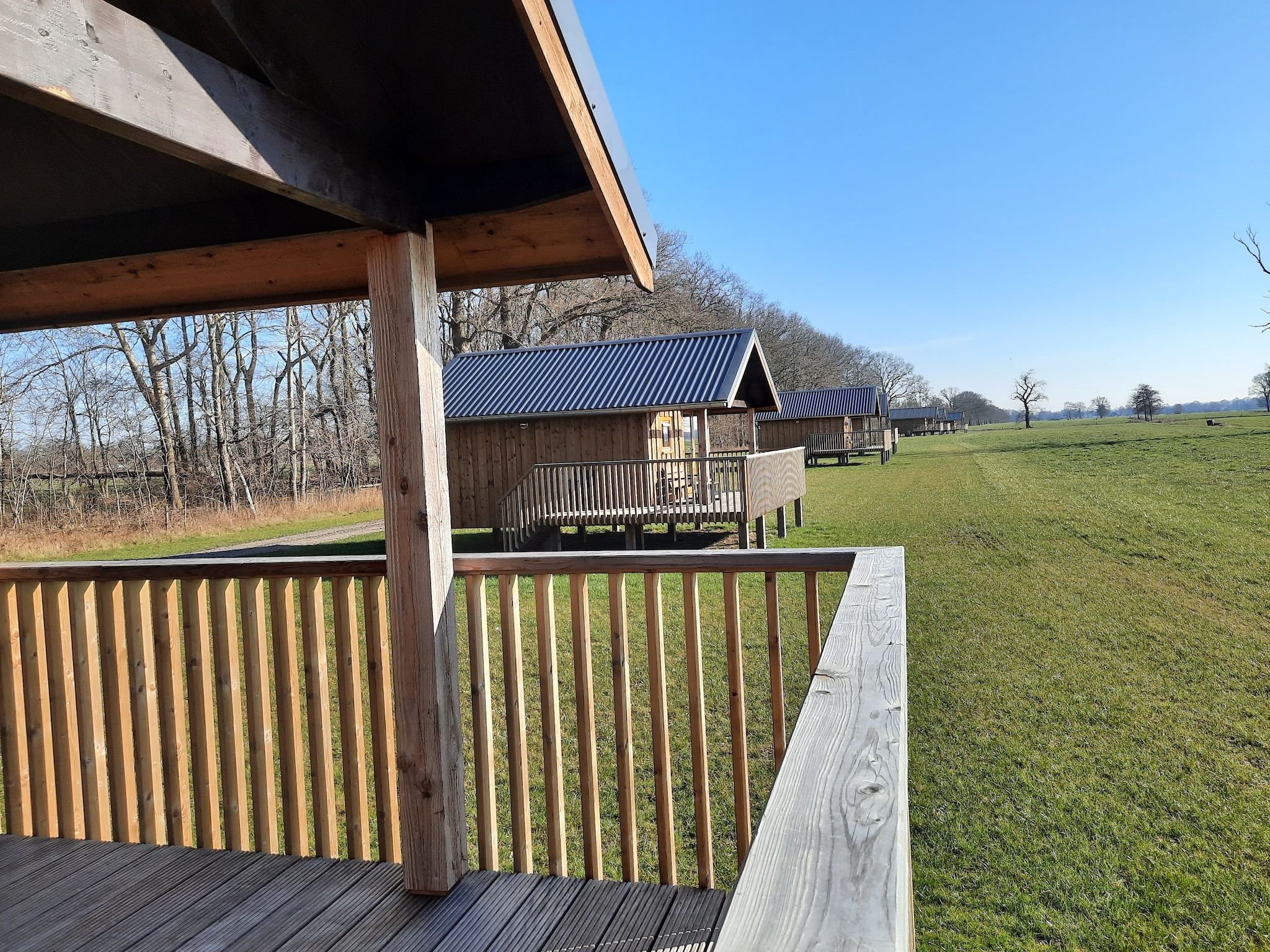 De buitenkant van Acker Lodges 1 in Ruinerwold