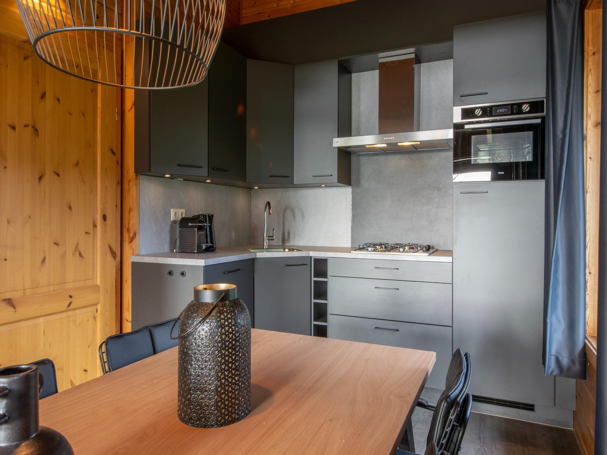 De keuken van Vakantiepark Klein Vink 22 in Arcen