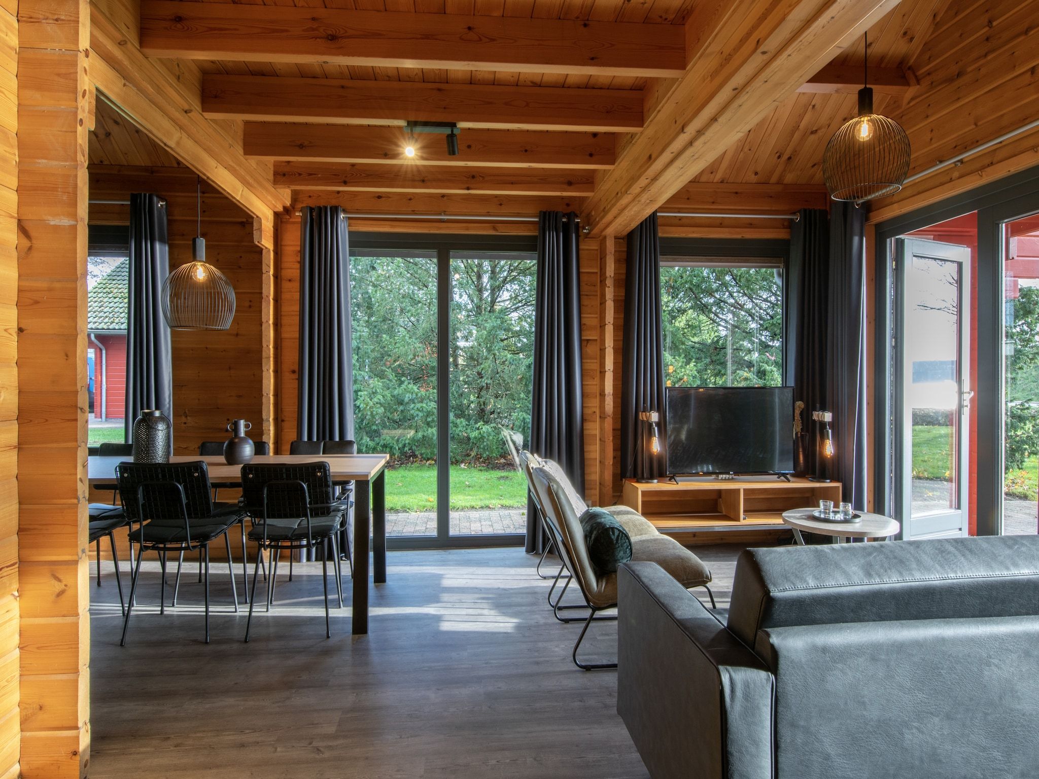 De woonkamer van Vakantiepark Klein Vink 22 in Arcen