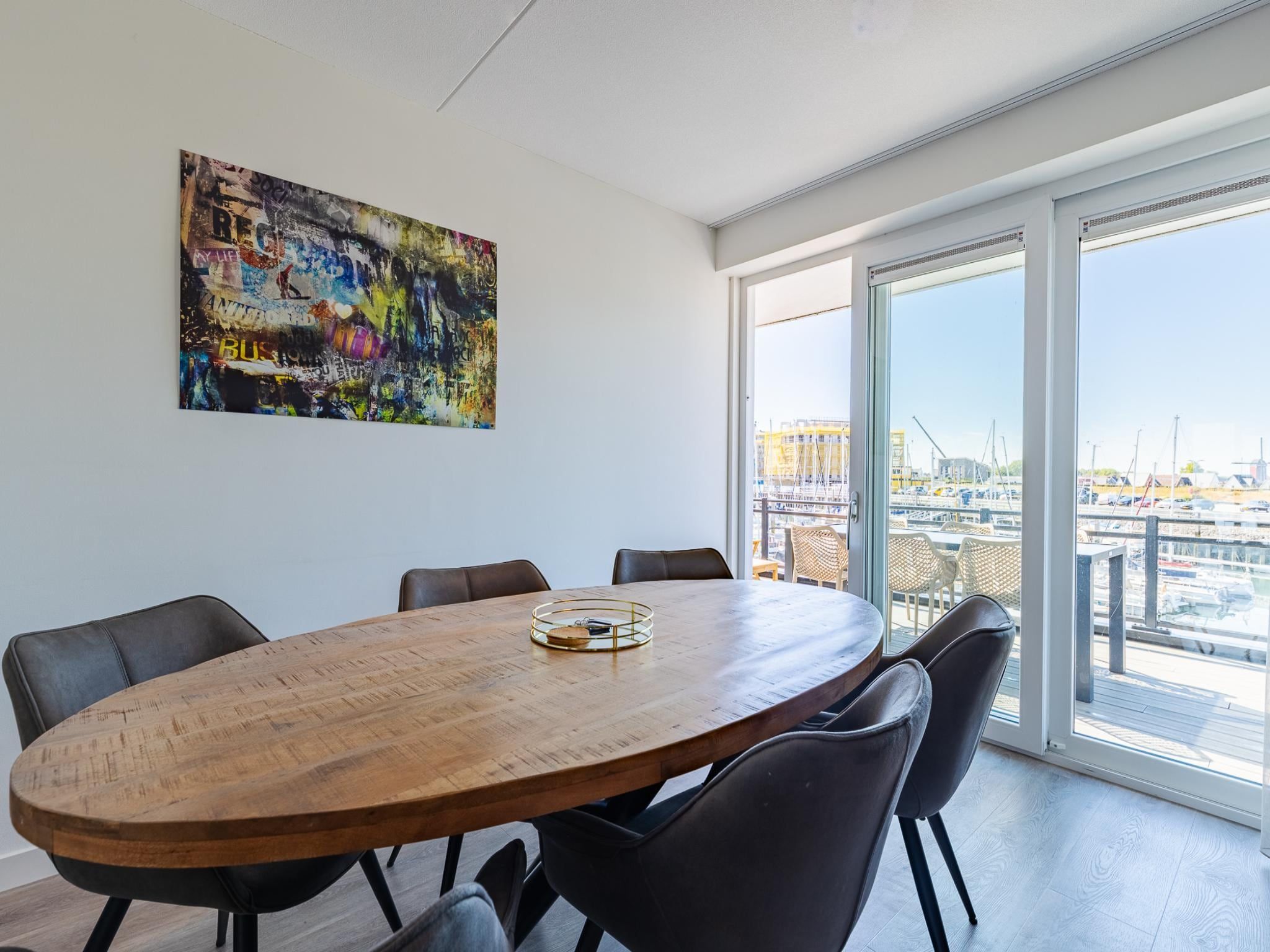 De eetkamer van Havenweg 8-14 in St. Annaland