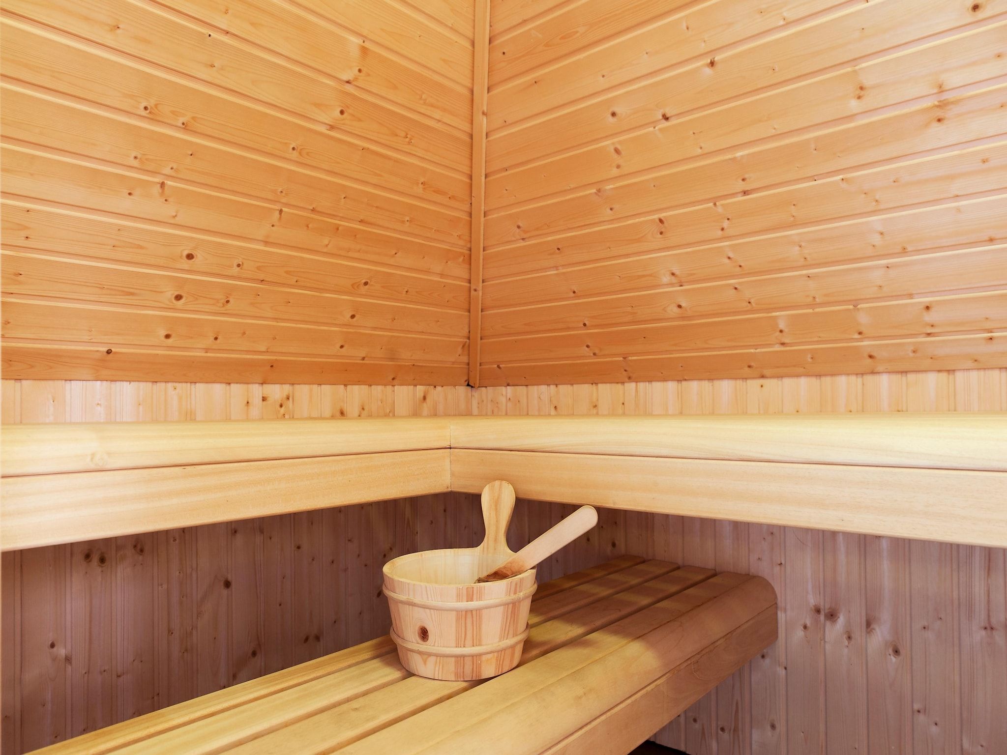 Wellness bij Wiid Wellness de luxe met sauna & buitenspa in Friesland