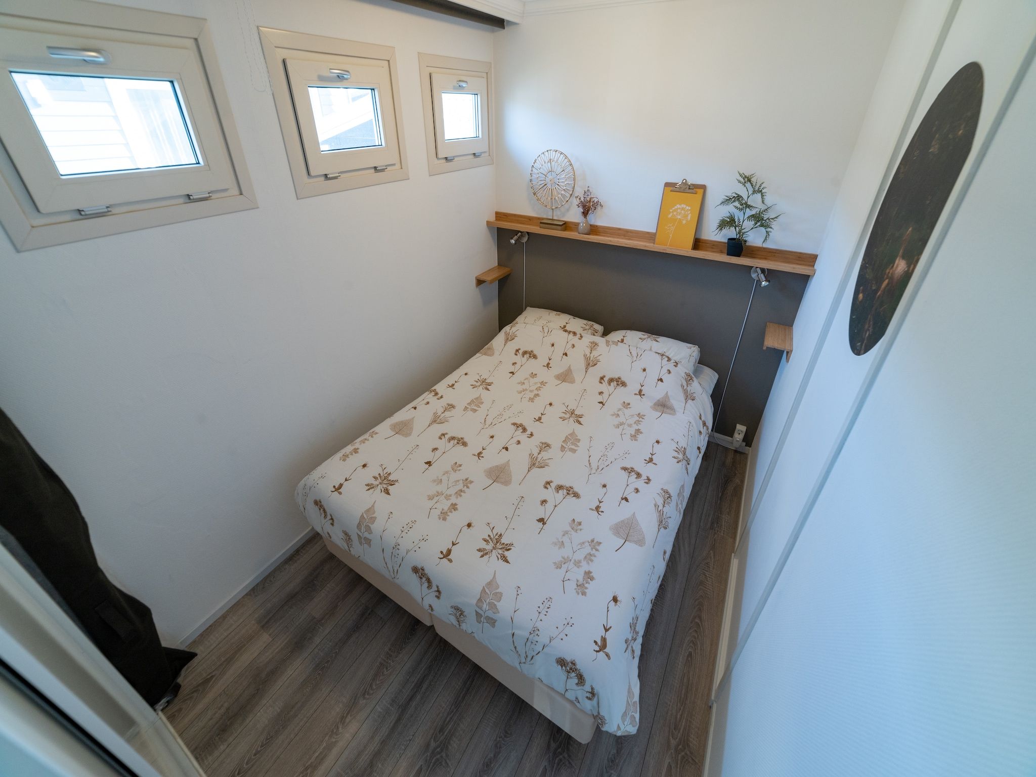 Een slaapkamer van Chalet Resort Venetie Giethoorn in Giethoorn