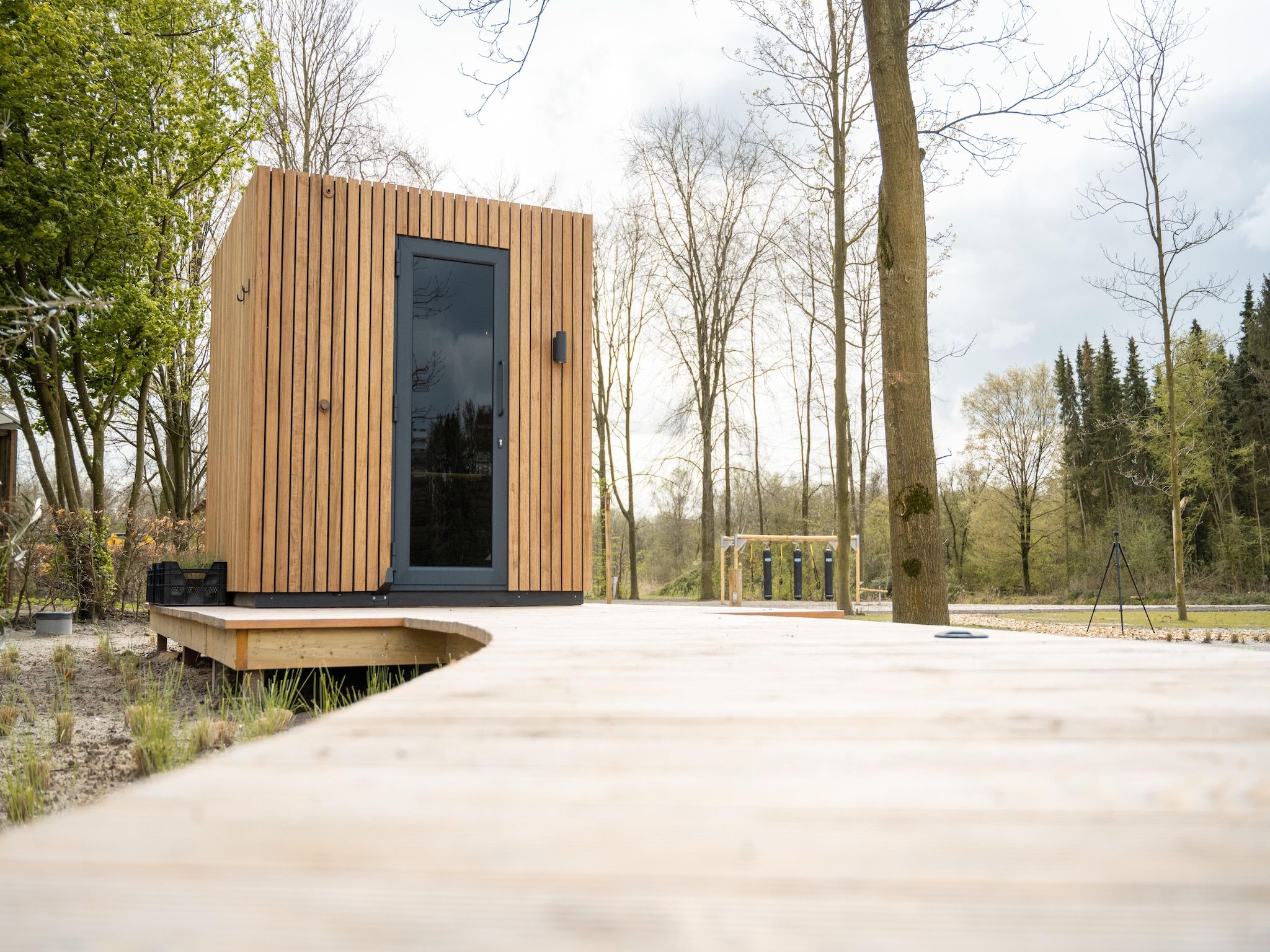 Parkfaciliteiten bij Resort de Parel 12 in Zeewolde