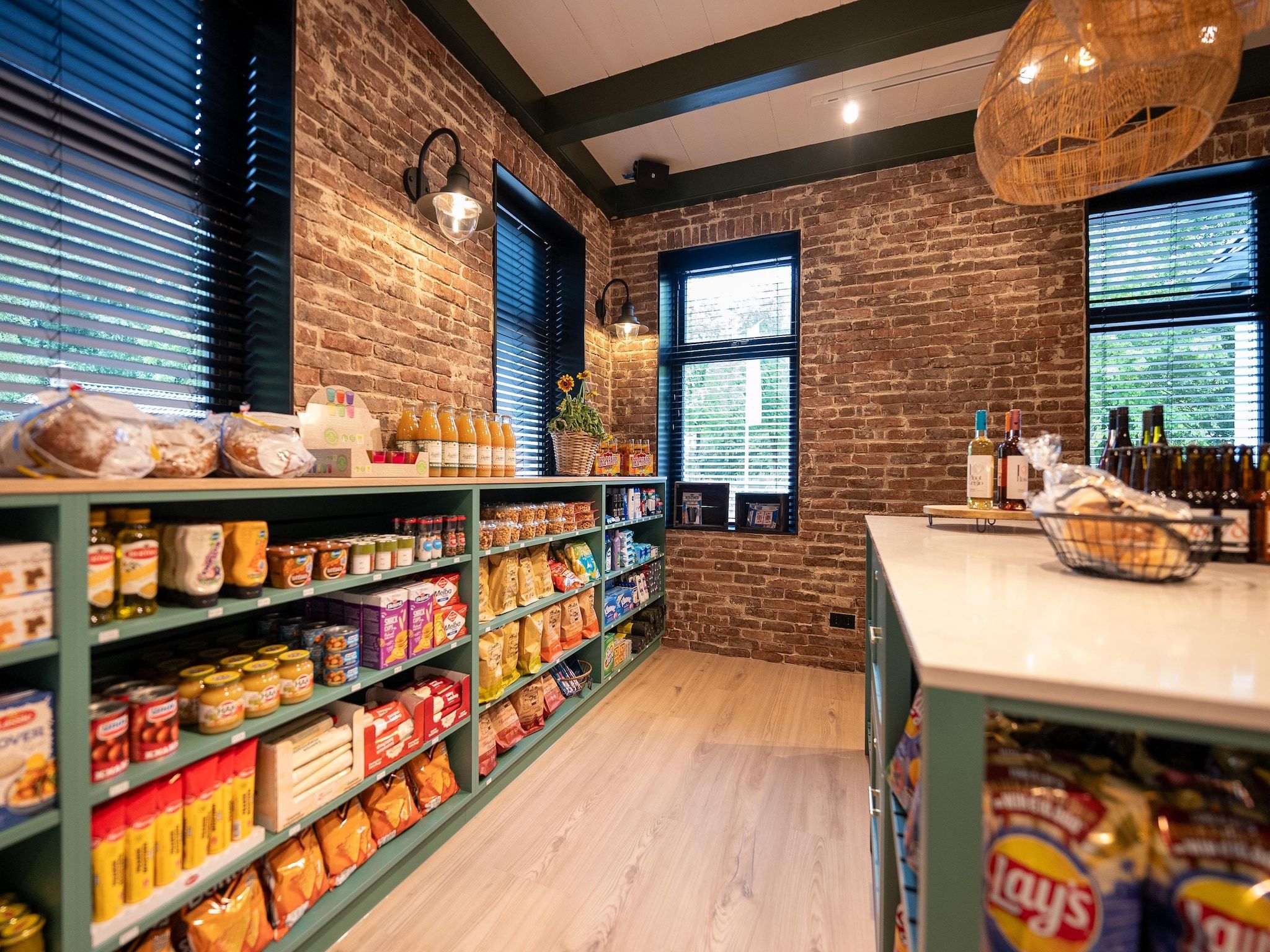 Parkfaciliteiten bij Glamping Resort Lauwersmeer 2 in Vierhuizen