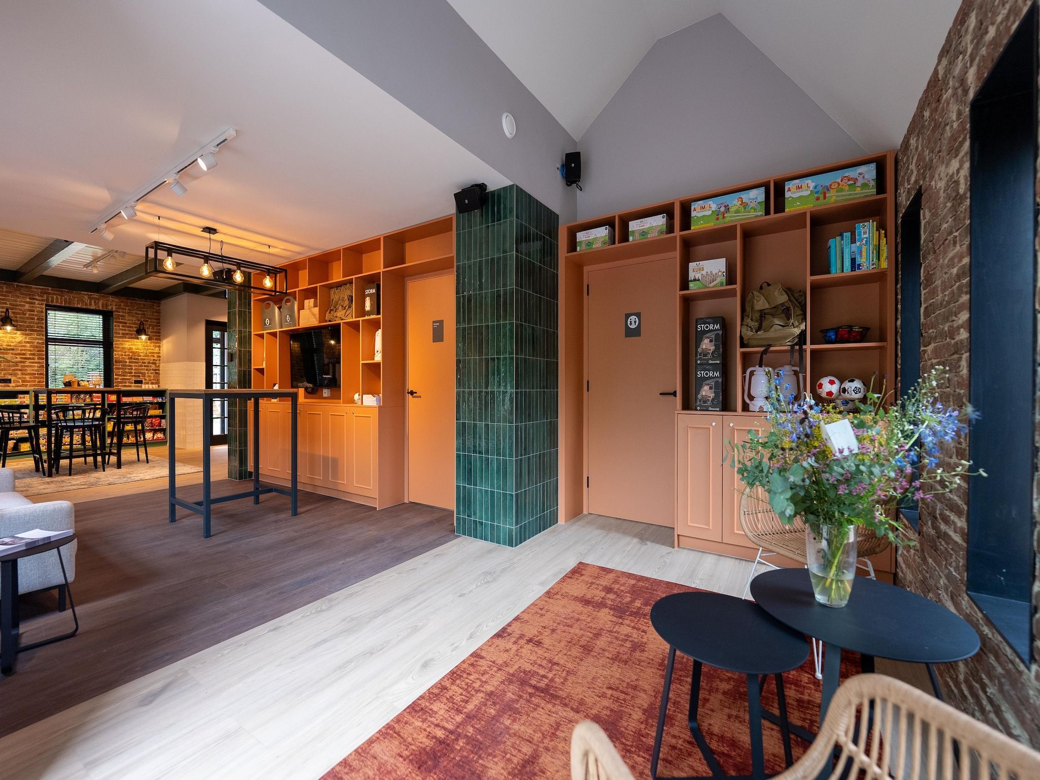 Parkfaciliteiten bij Glamping Resort Lauwersmeer 3 in Vierhuizen