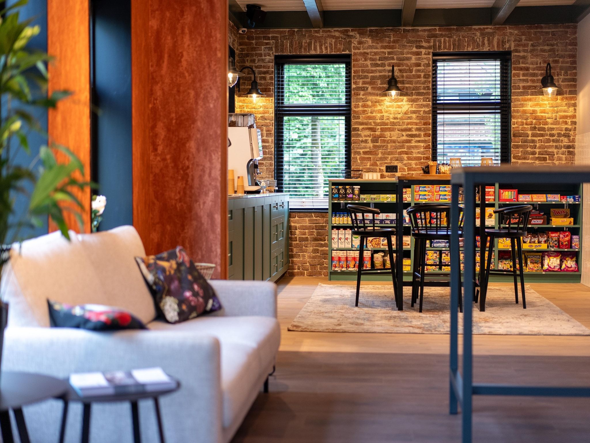 Parkfaciliteiten bij Glamping Resort Lauwersmeer 3 in Vierhuizen