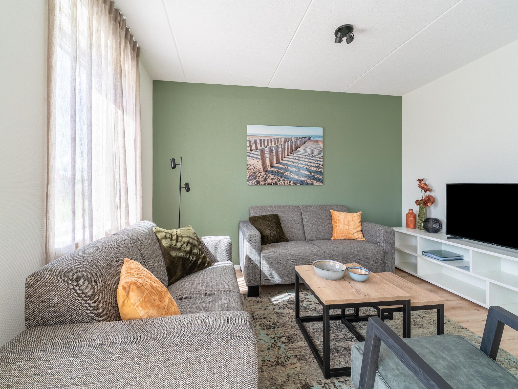 De woonkamer van Schollevaer Huis Nr 34 in Scherpenisse